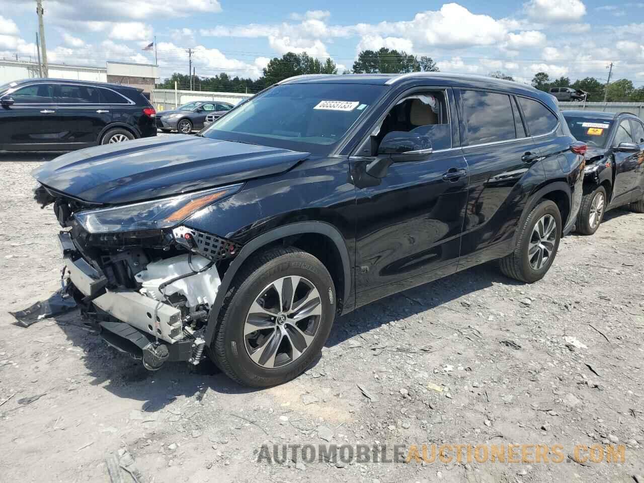 5TDGZRAH9NS542960 TOYOTA HIGHLANDER 2022