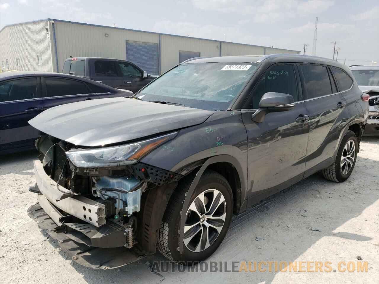 5TDGZRAHXLS011943 TOYOTA HIGHLANDER 2020