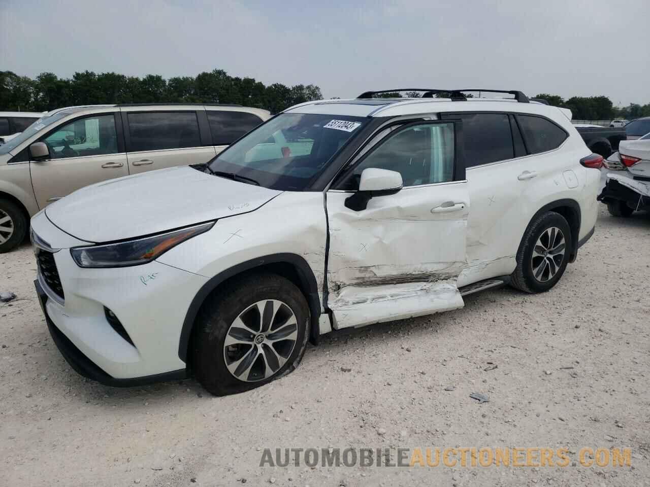 5TDGZRAHXMS069648 TOYOTA HIGHLANDER 2021