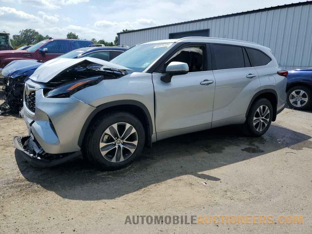 5TDGZRAHXNS090890 TOYOTA HIGHLANDER 2022