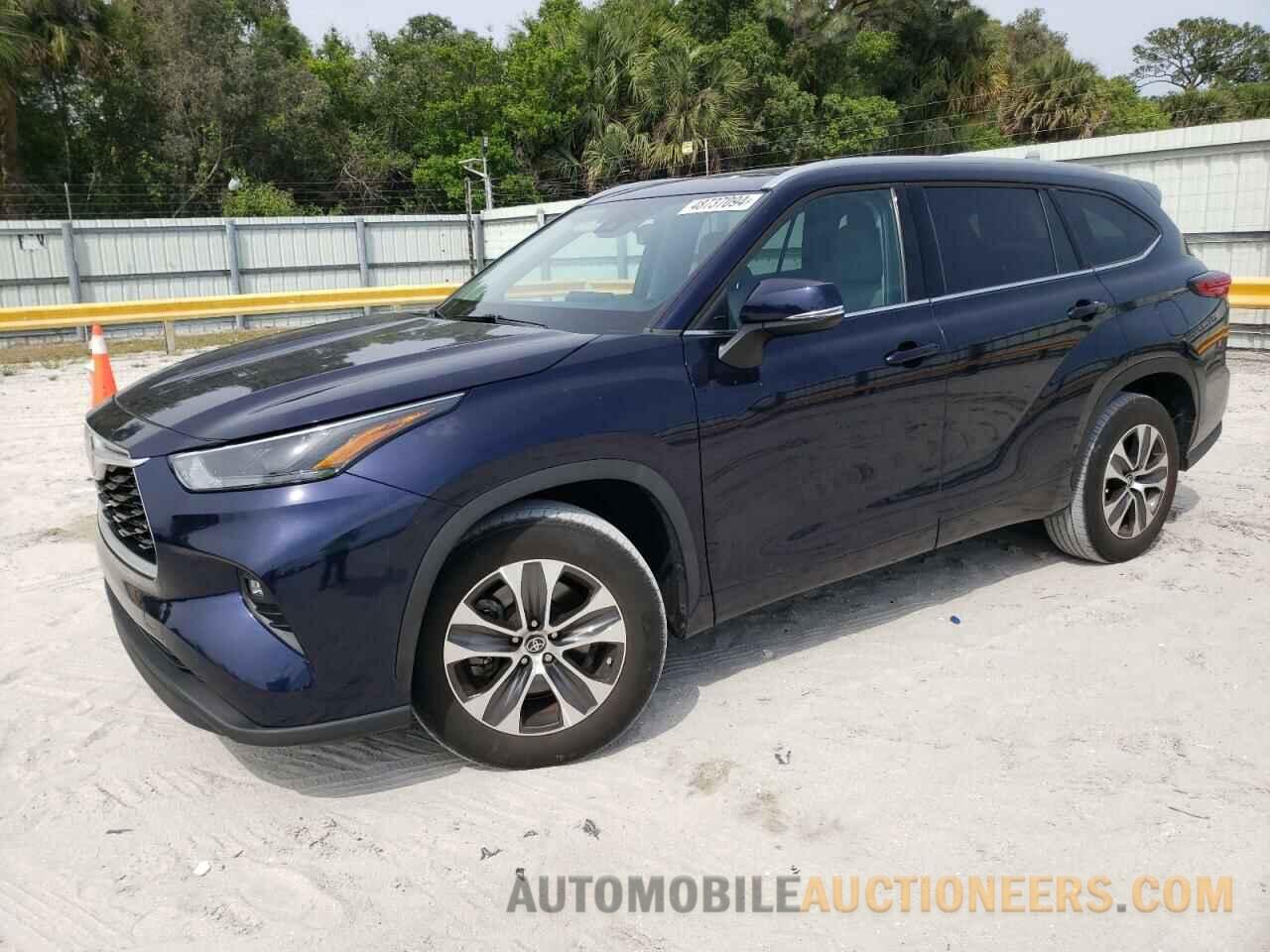 5TDGZRAHXNS094258 TOYOTA HIGHLANDER 2022