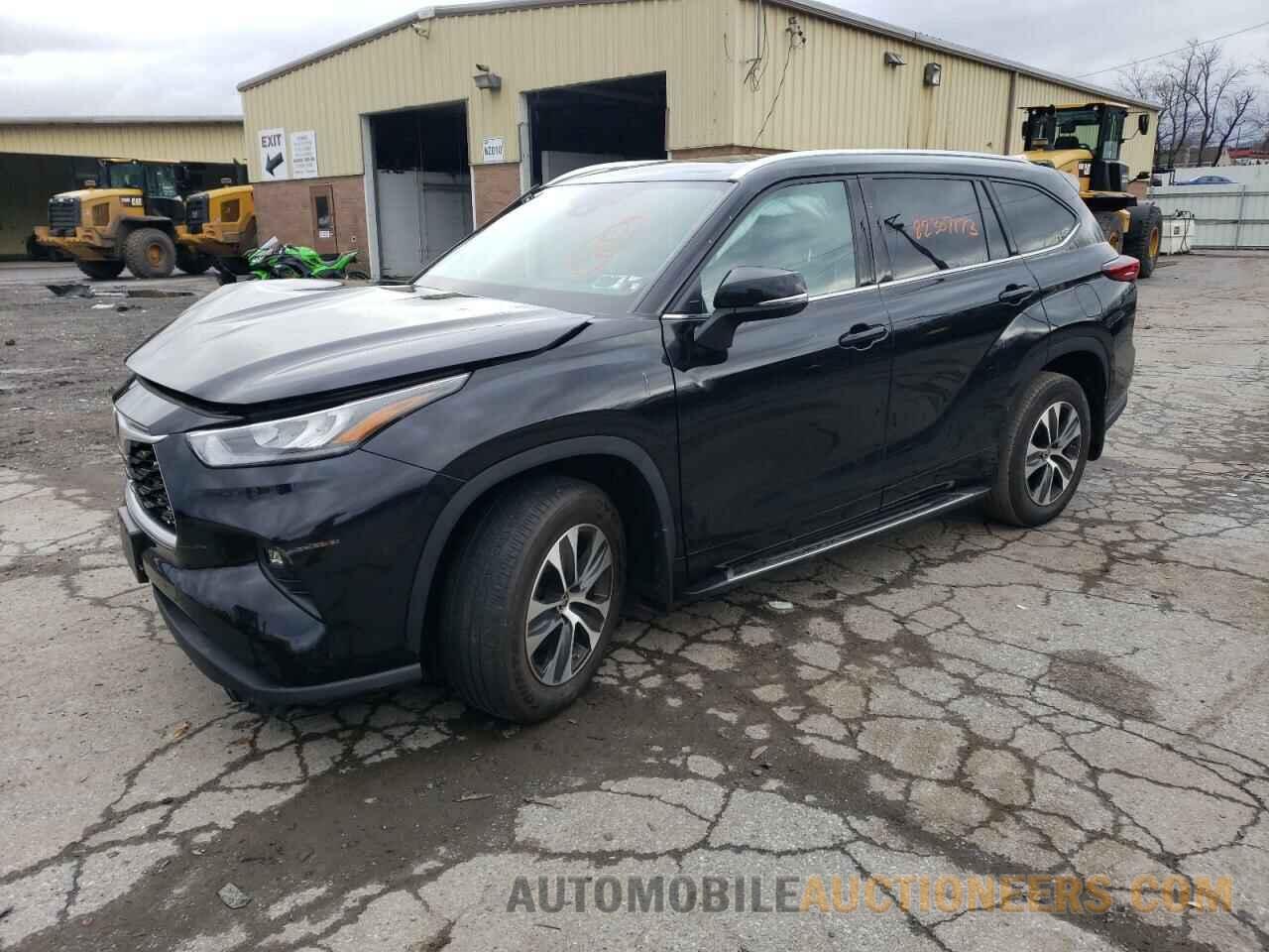 5TDGZRBH0LS051673 TOYOTA HIGHLANDER 2020