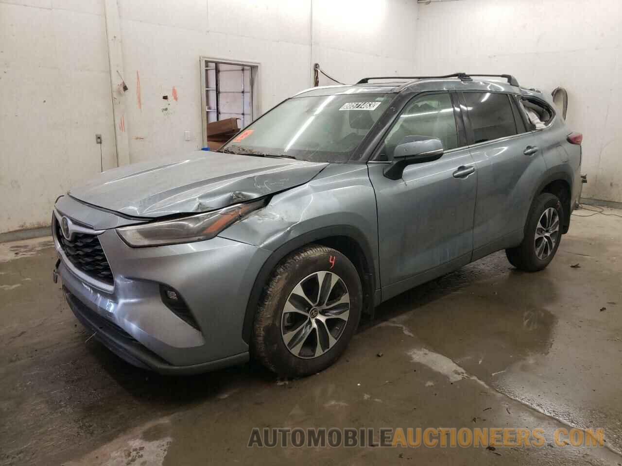 5TDGZRBH0MS079779 TOYOTA HIGHLANDER 2021