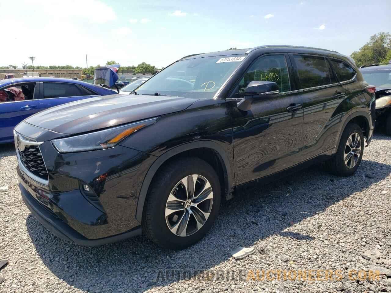 5TDGZRBH0MS100839 TOYOTA HIGHLANDER 2021