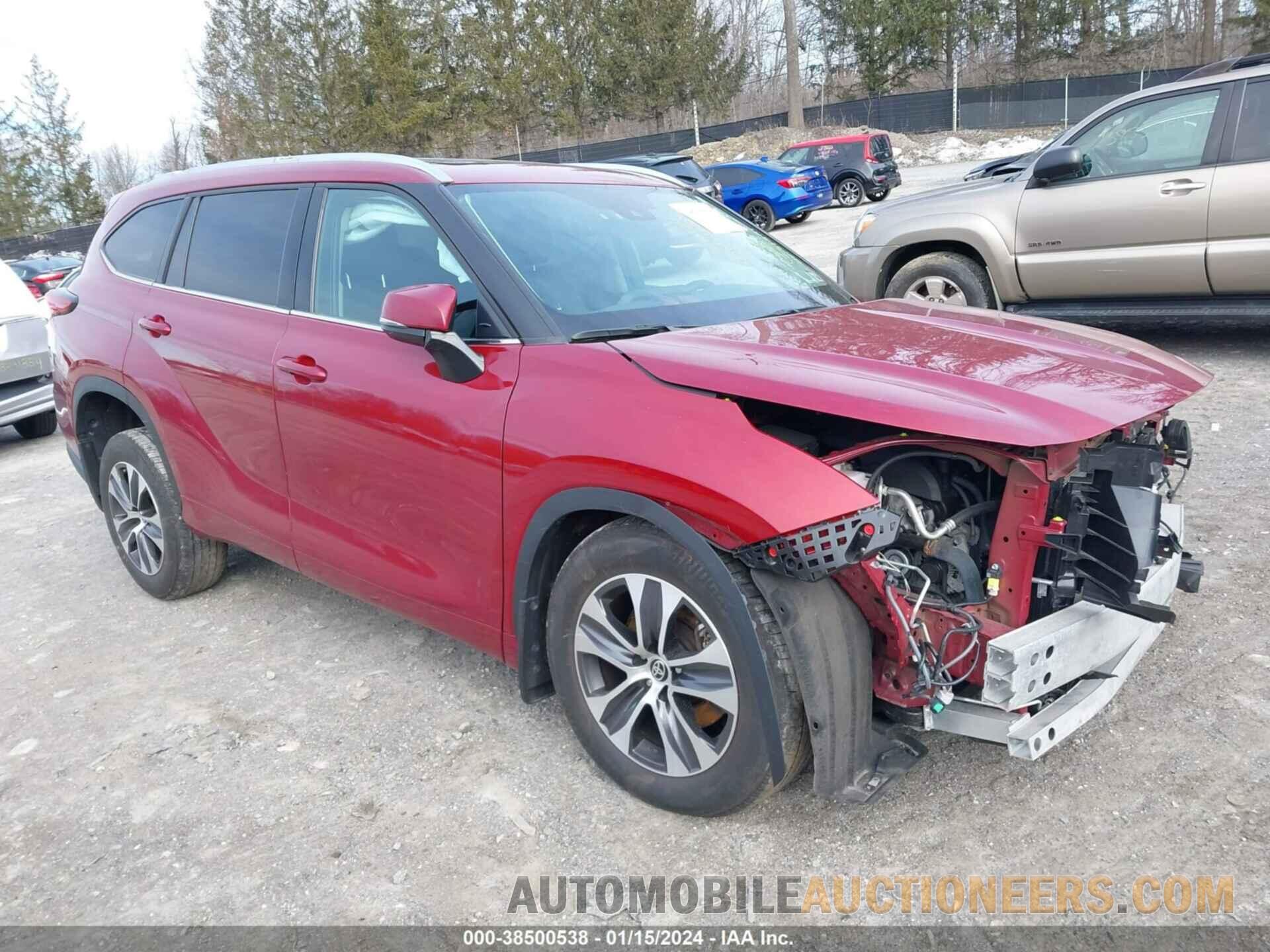 5TDGZRBH0MS557554 TOYOTA HIGHLANDER 2021