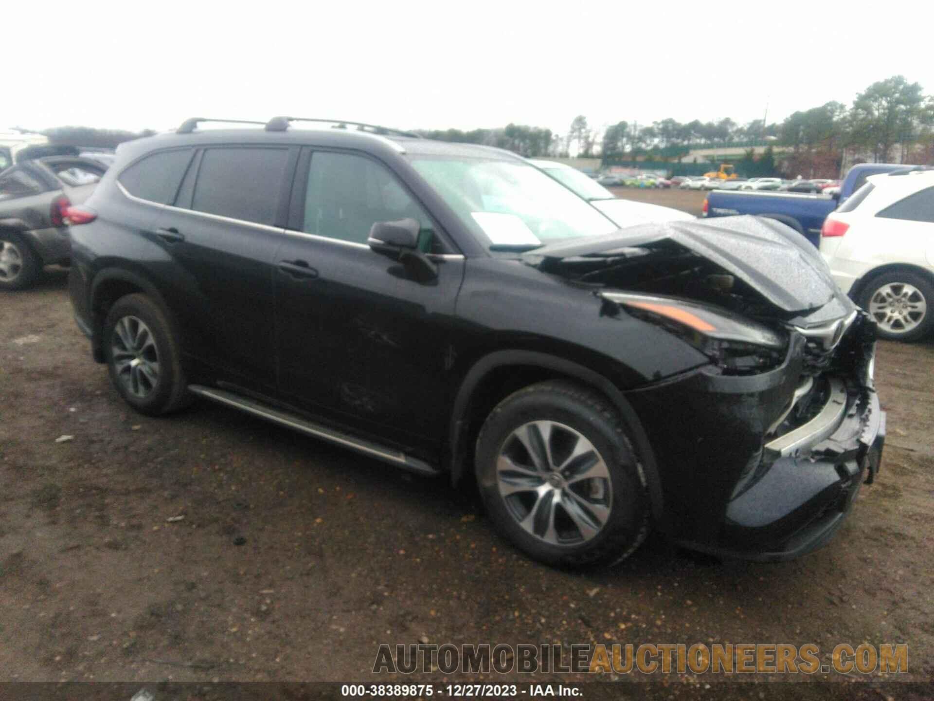 5TDGZRBH0NS232887 TOYOTA HIGHLANDER 2022