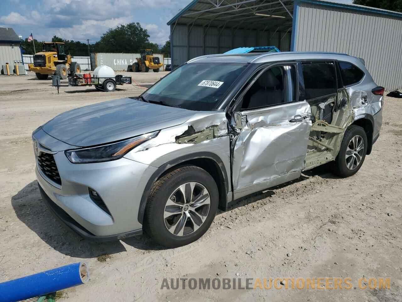 5TDGZRBH1MS099703 TOYOTA HIGHLANDER 2021