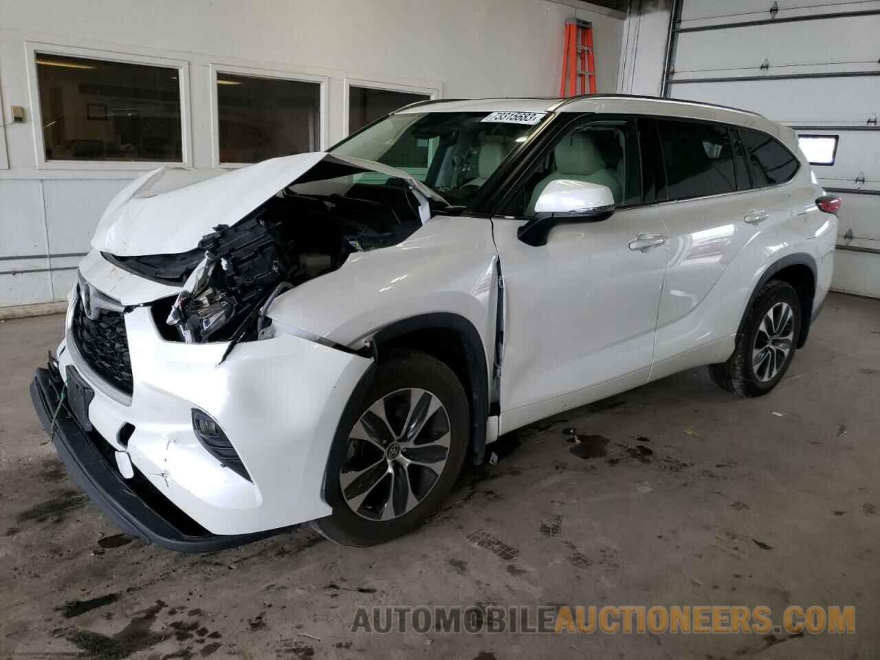 5TDGZRBH1MS137284 TOYOTA HIGHLANDER 2021