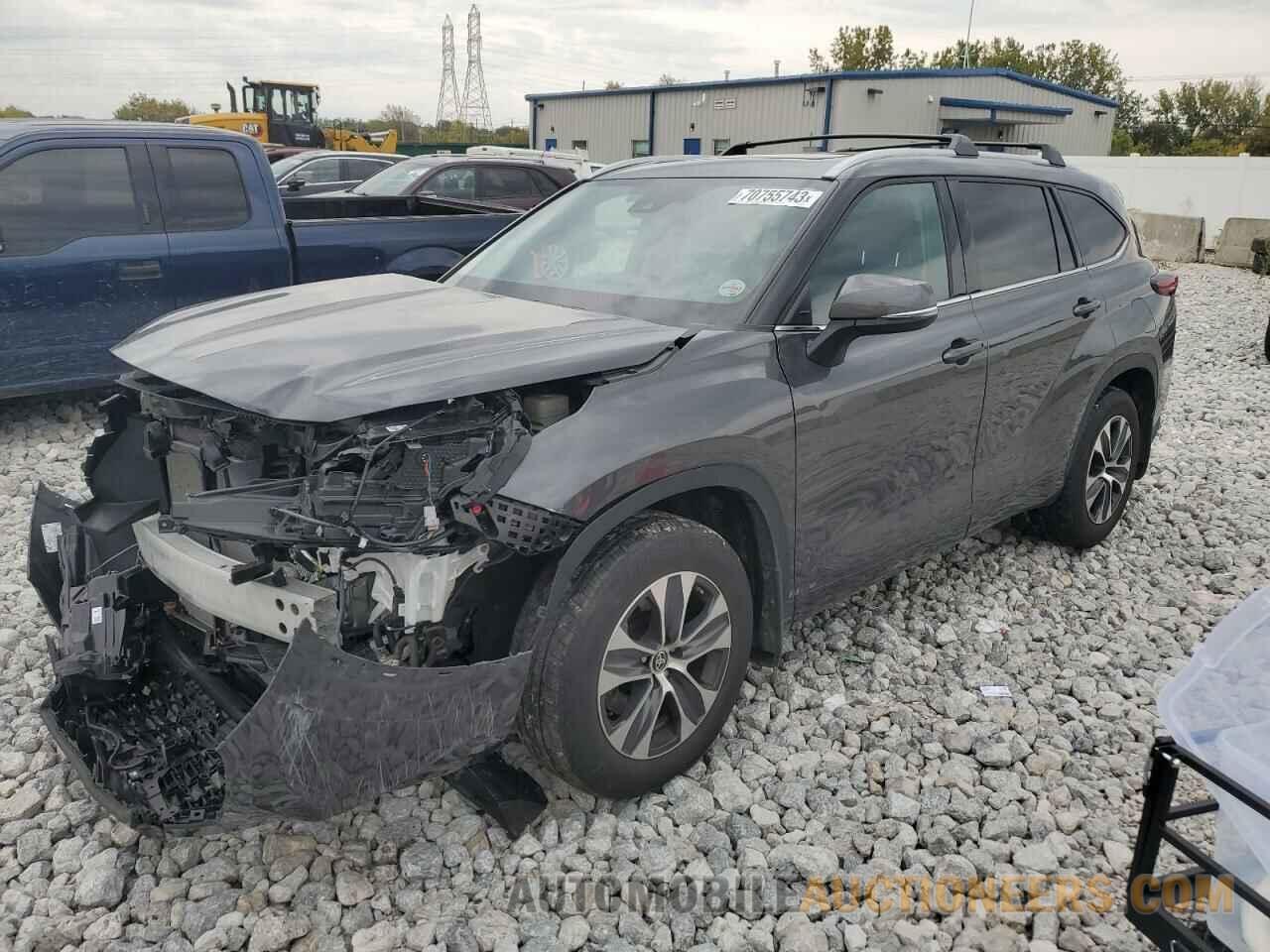 5TDGZRBH1NS185207 TOYOTA HIGHLANDER 2022