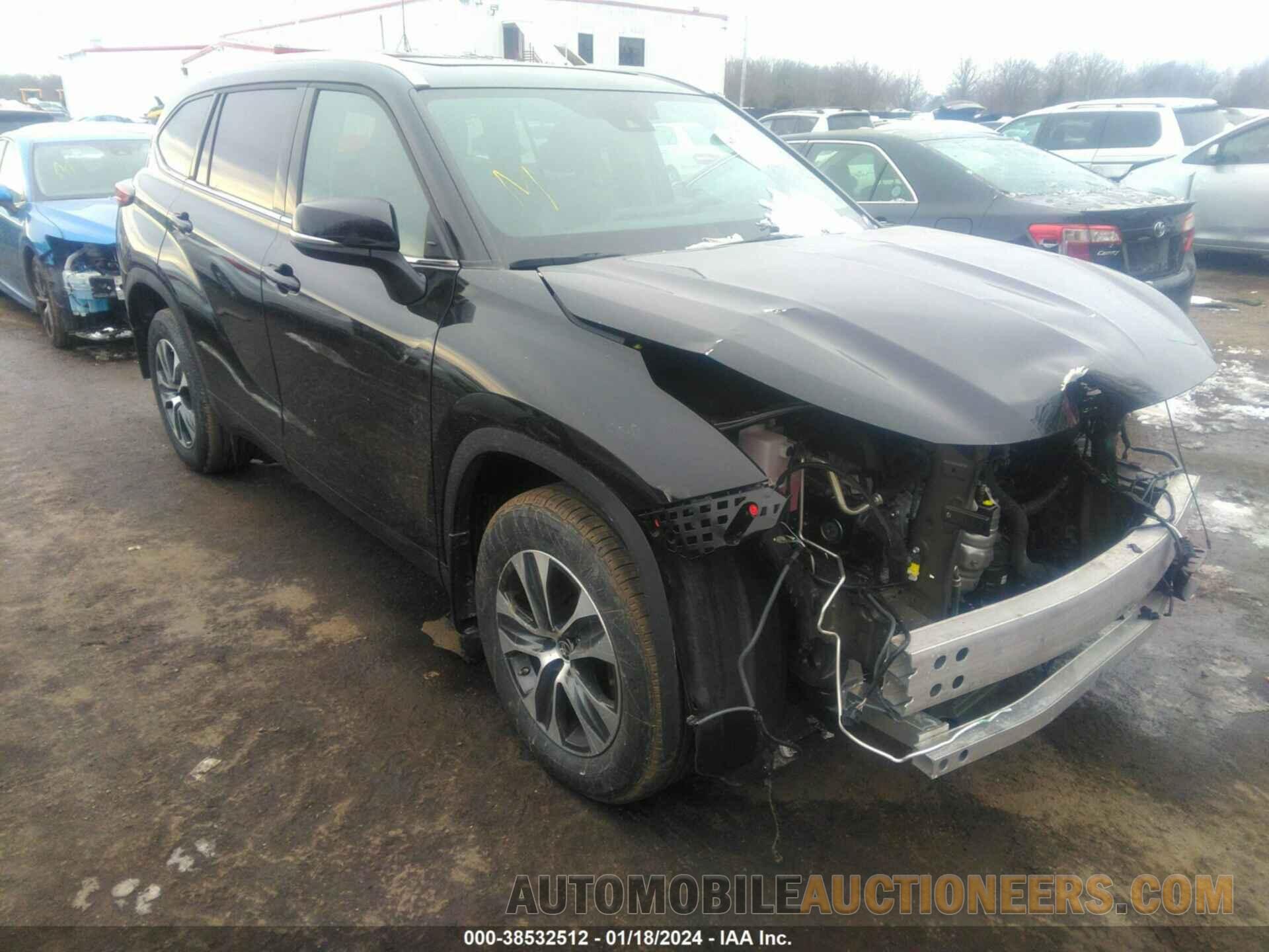 5TDGZRBH1NS245406 TOYOTA HIGHLANDER 2022