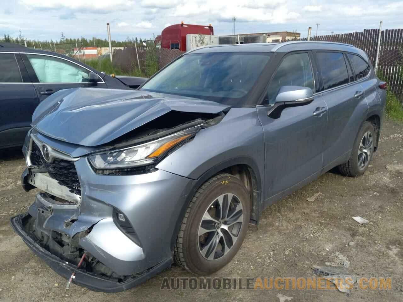 5TDGZRBH2LS013779 TOYOTA HIGHLANDER 2020