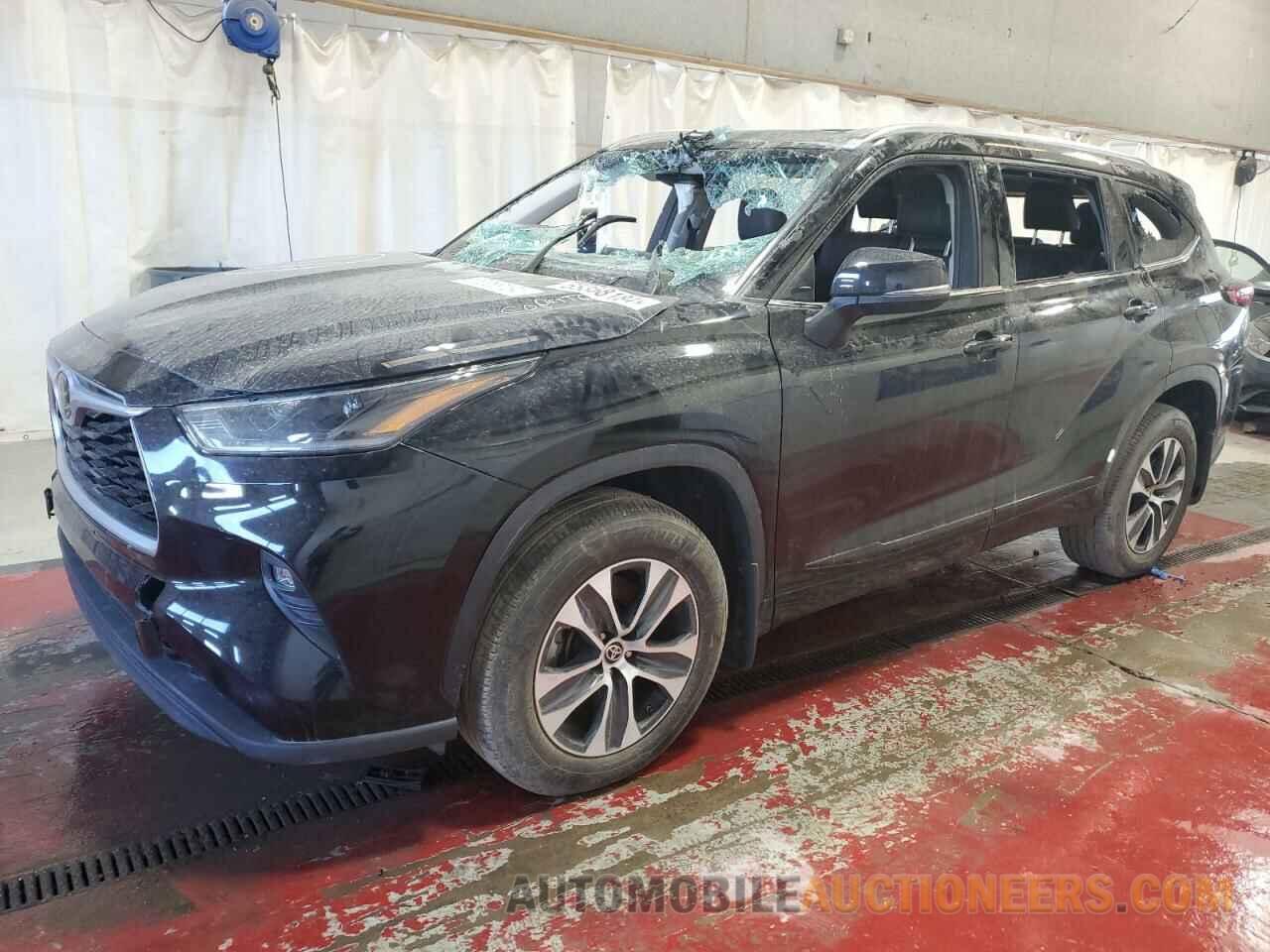 5TDGZRBH2MS528007 TOYOTA HIGHLANDER 2021