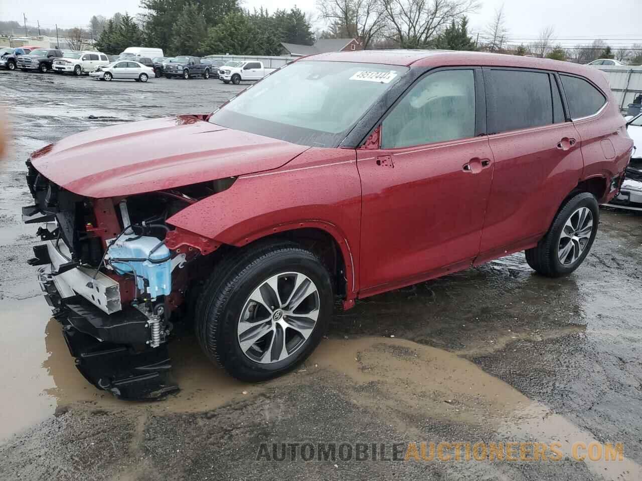 5TDGZRBH2MS532851 TOYOTA HIGHLANDER 2021