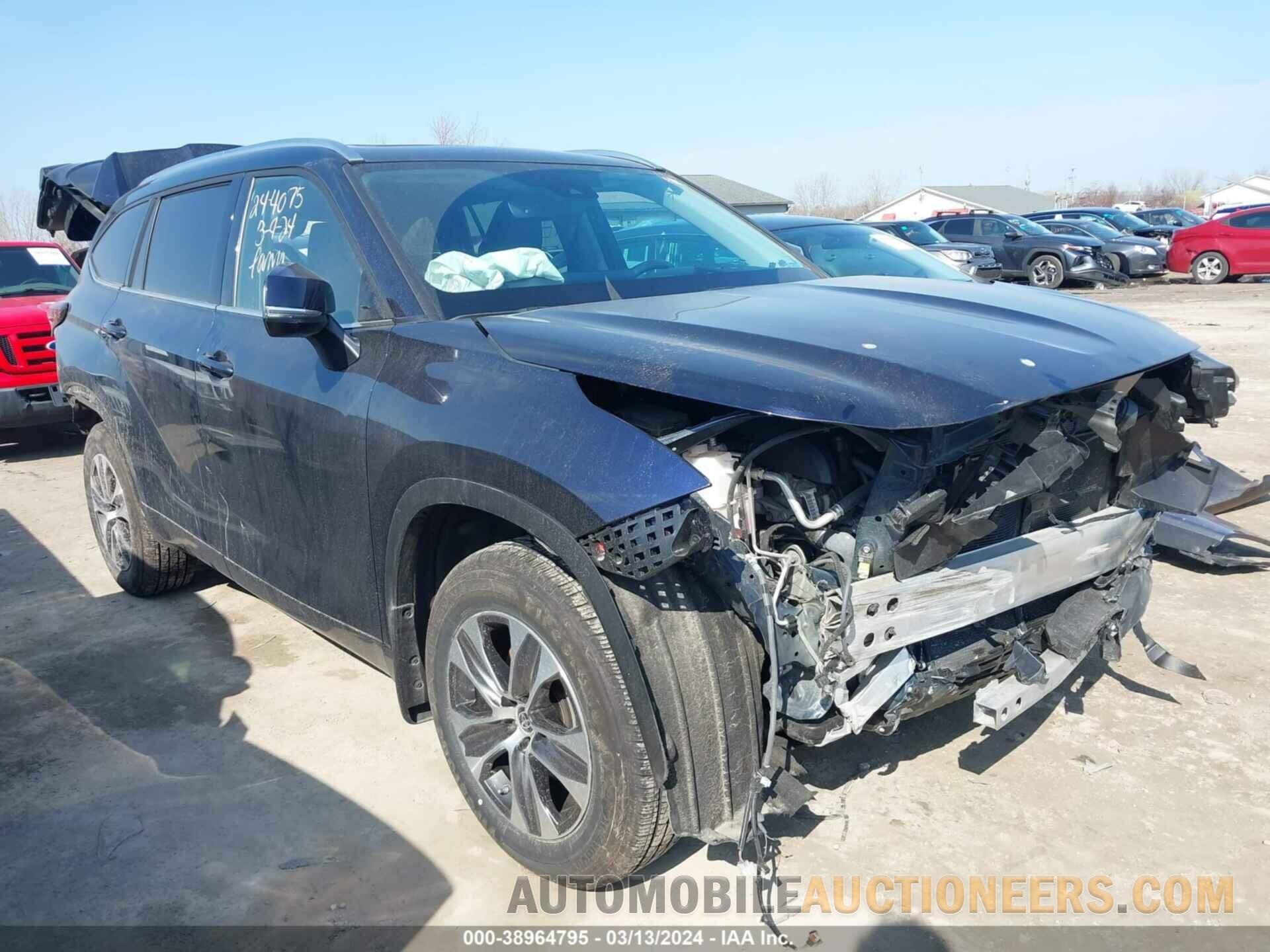 5TDGZRBH2MS533031 TOYOTA HIGHLANDER 2021