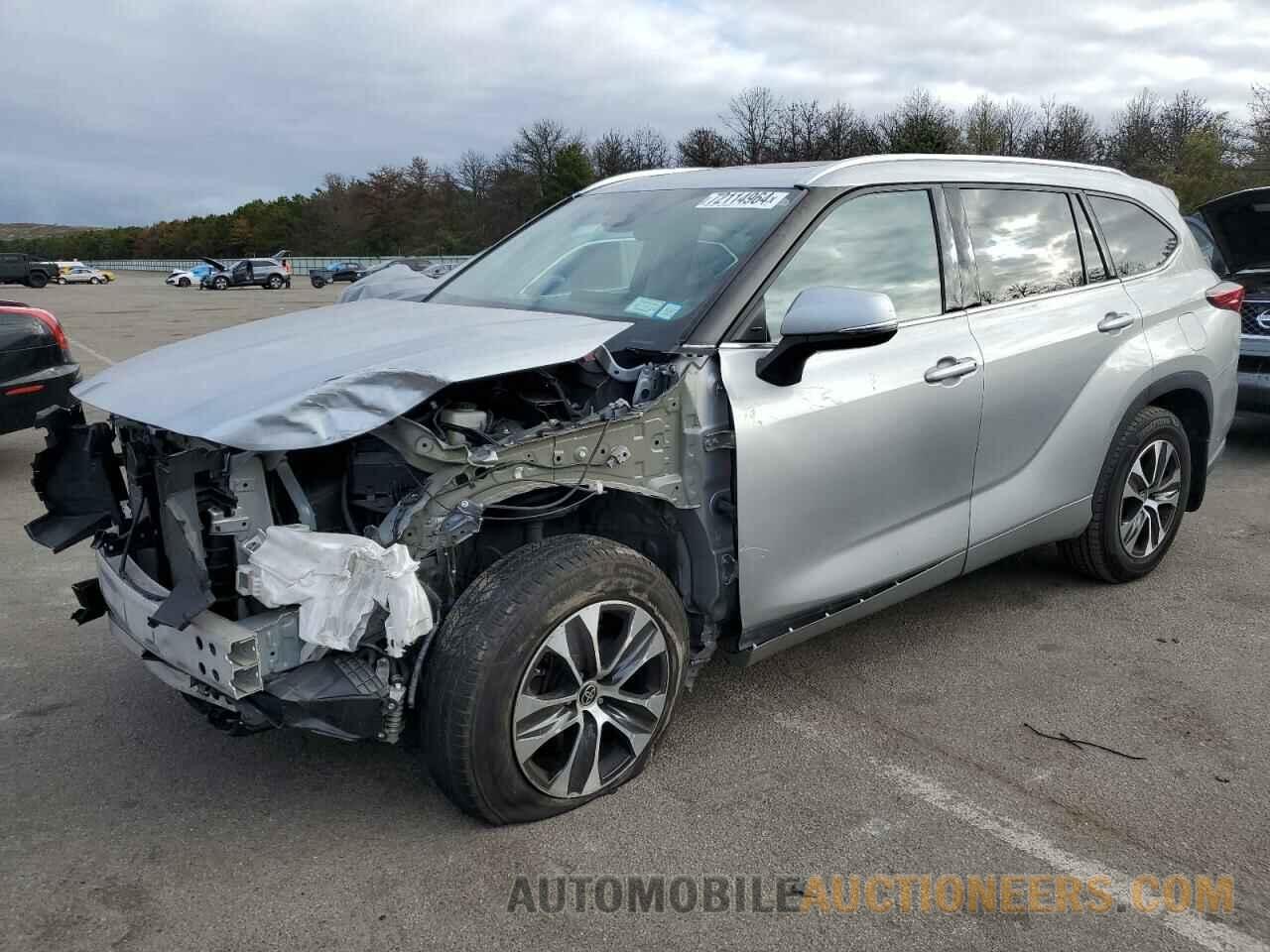 5TDGZRBH2MS547849 TOYOTA HIGHLANDER 2021