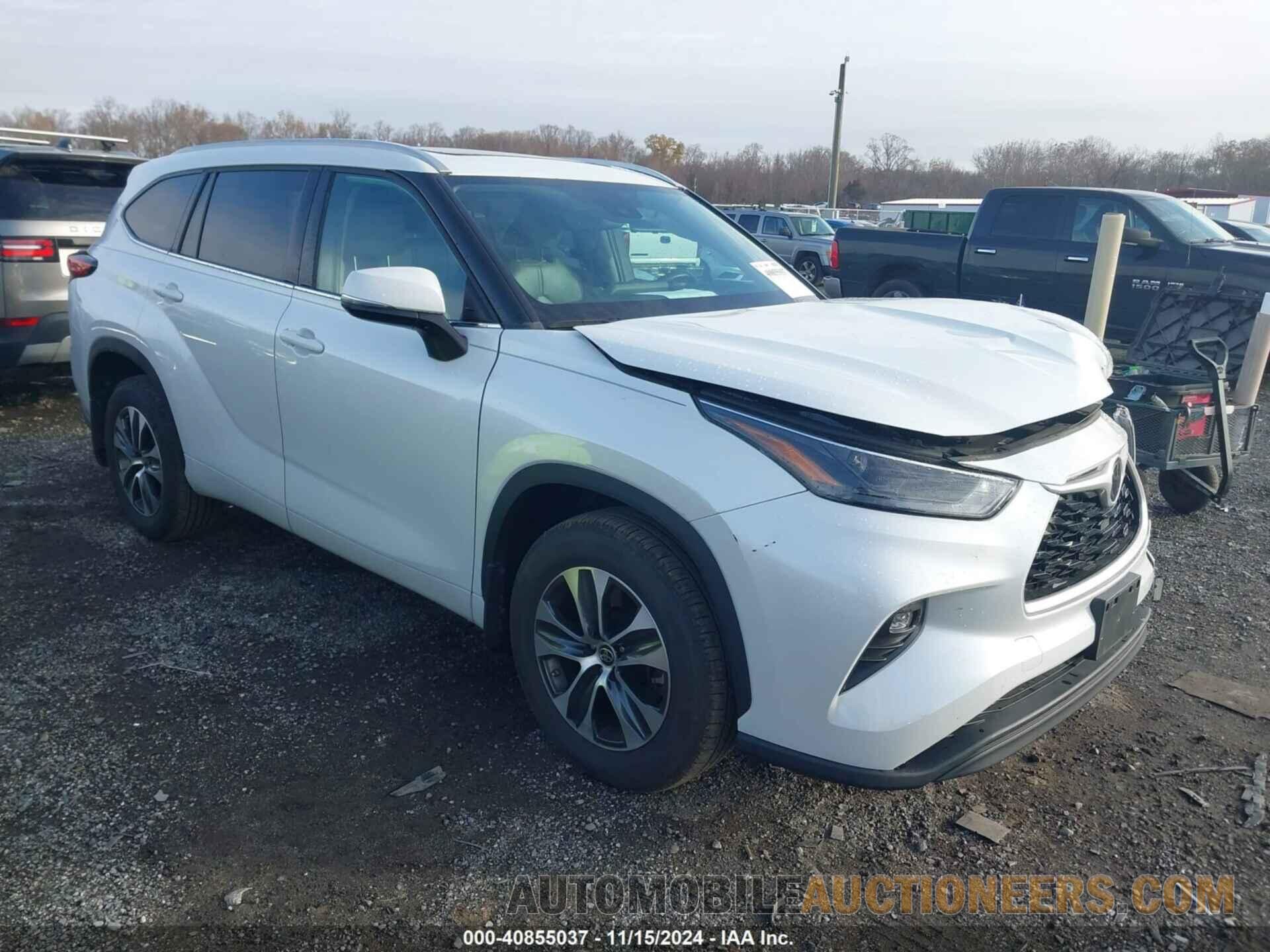 5TDGZRBH2NS193025 TOYOTA HIGHLANDER 2022