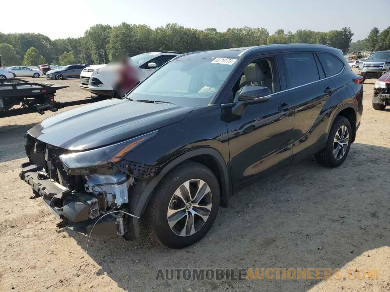 5TDGZRBH2NS226721 TOYOTA HIGHLANDER 2022