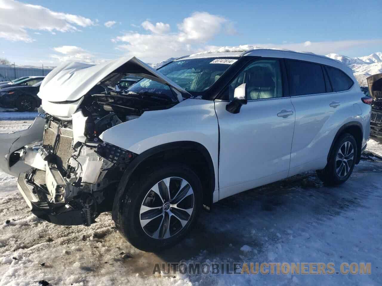 5TDGZRBH2NS227349 TOYOTA HIGHLANDER 2022