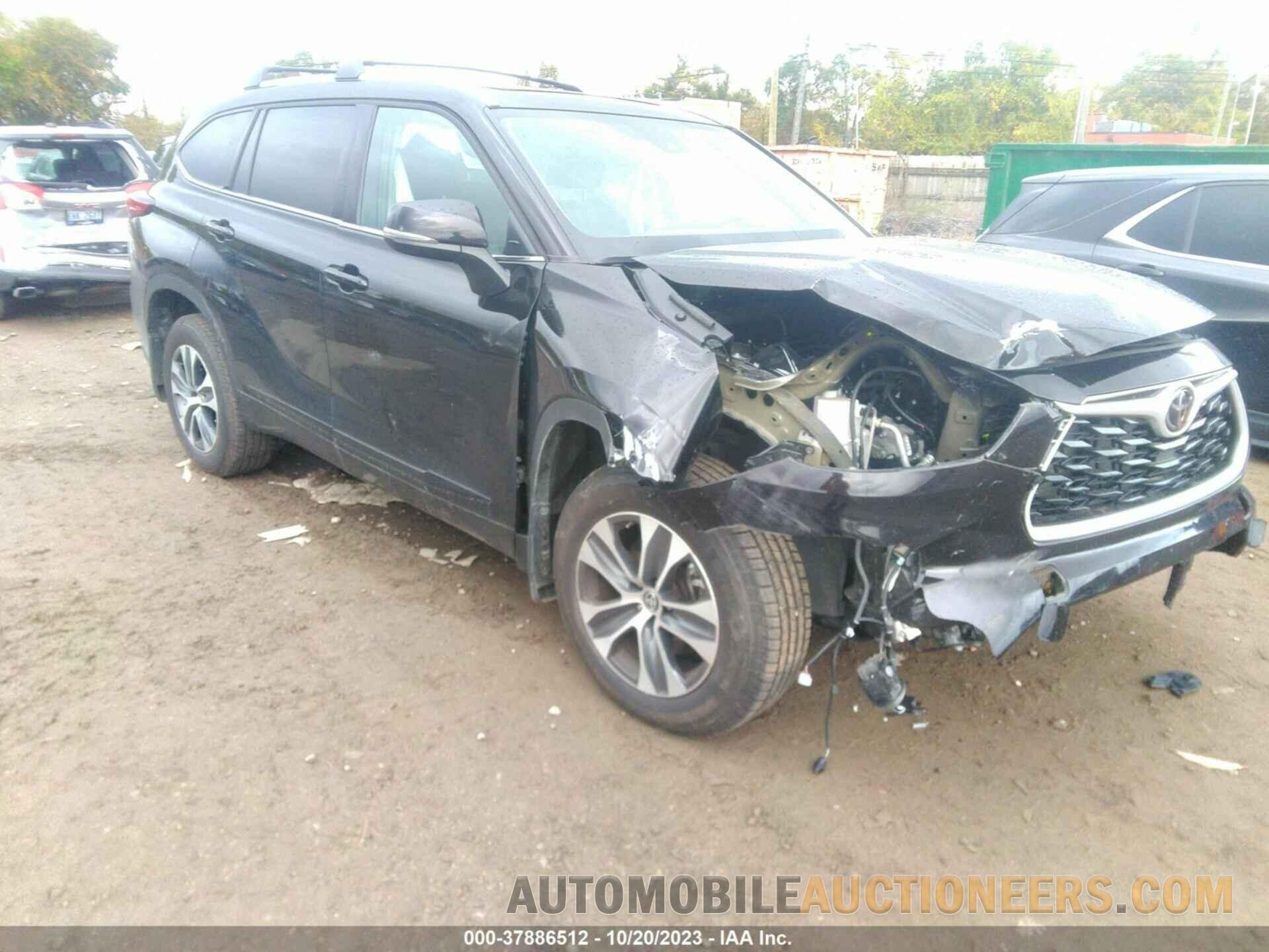 5TDGZRBH2NS255099 TOYOTA HIGHLANDER 2022