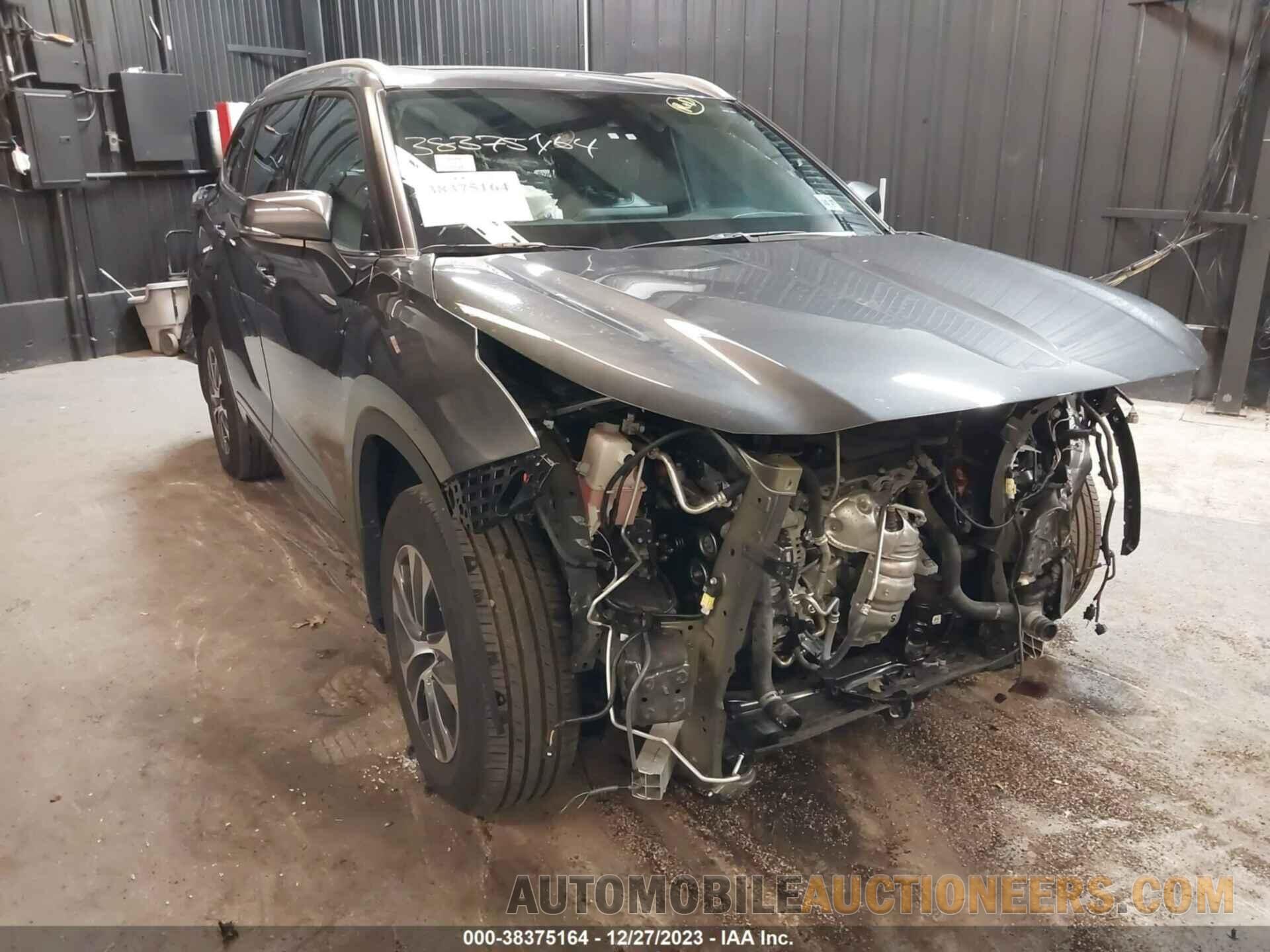 5TDGZRBH2NS256527 TOYOTA HIGHLANDER 2022