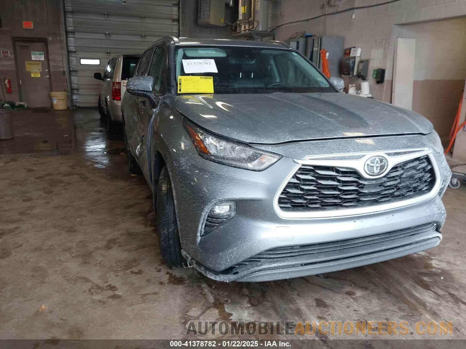 5TDGZRBH3LS010471 TOYOTA HIGHLANDER 2020