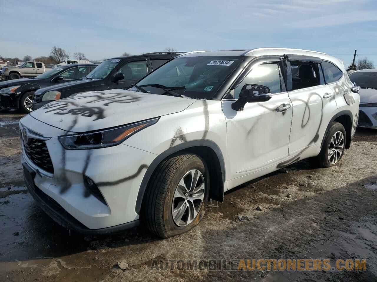 5TDGZRBH3MS114847 TOYOTA HIGHLANDER 2021