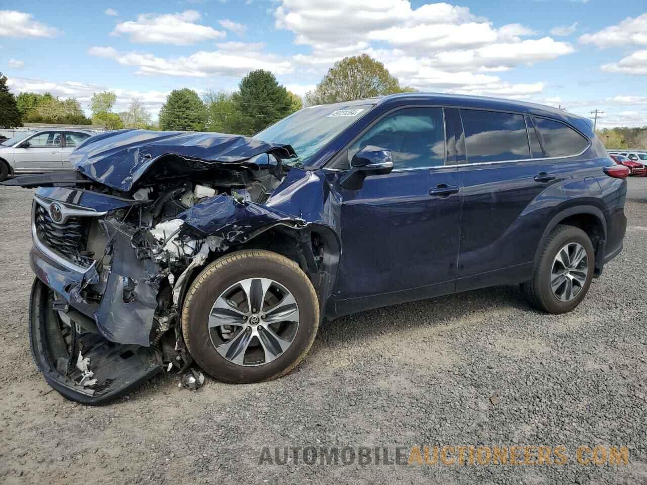 5TDGZRBH3MS132054 TOYOTA HIGHLANDER 2021