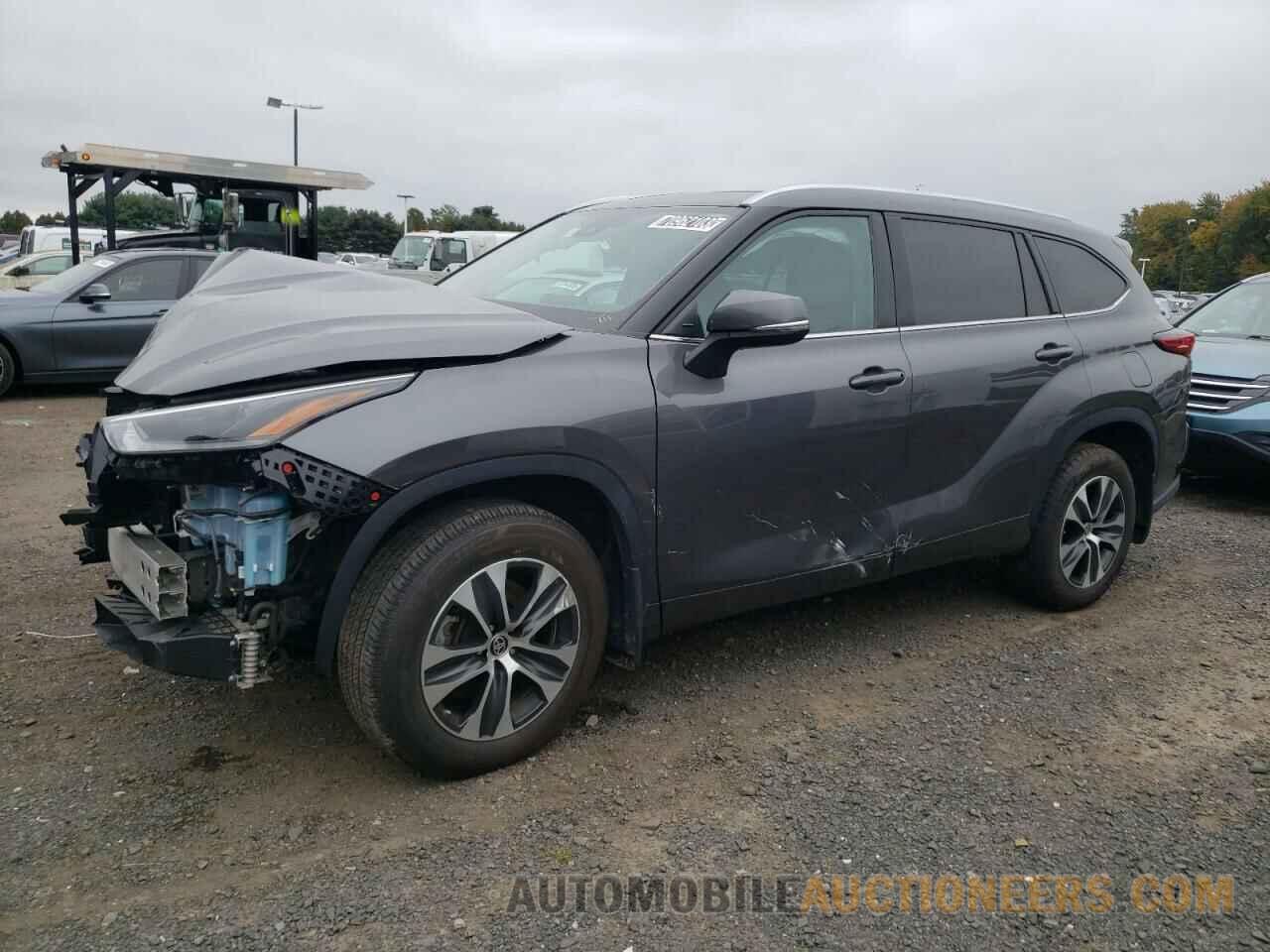 5TDGZRBH3MS535841 TOYOTA HIGHLANDER 2021