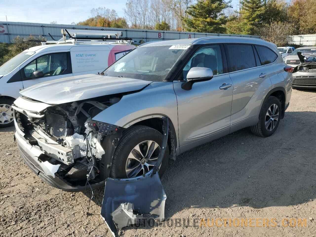 5TDGZRBH3MS543163 TOYOTA HIGHLANDER 2021