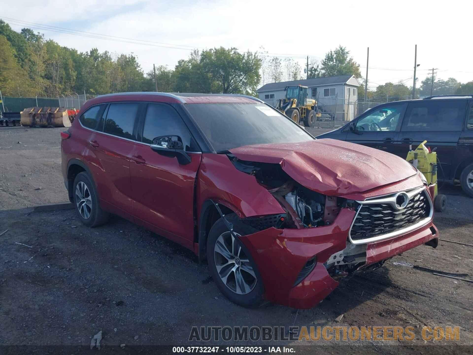 5TDGZRBH3NS255015 TOYOTA HIGHLANDER 2022