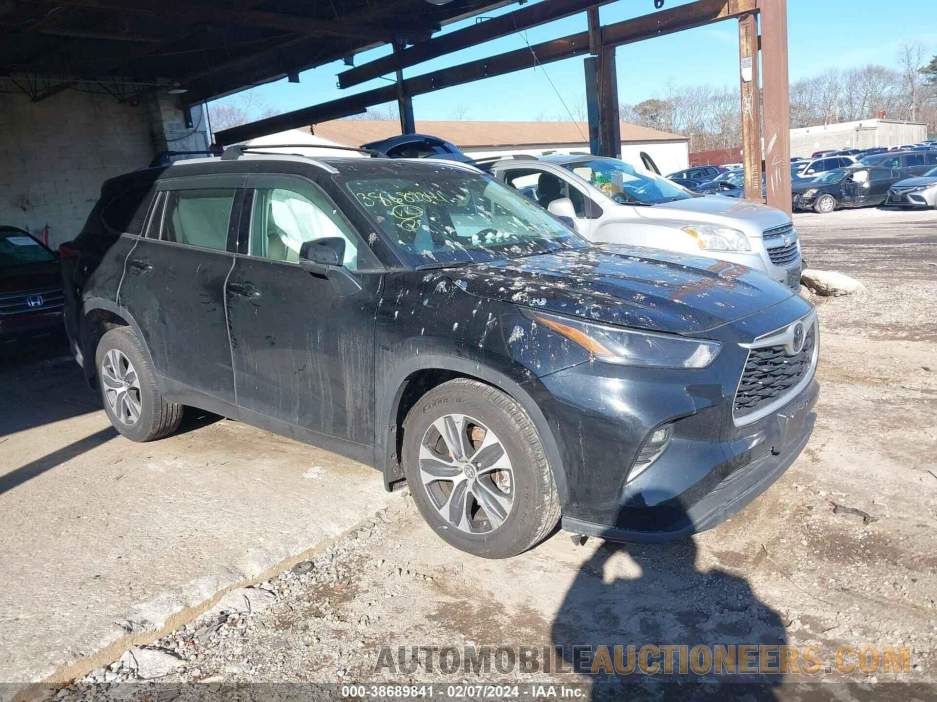 5TDGZRBH3NS580361 TOYOTA HIGHLANDER 2022