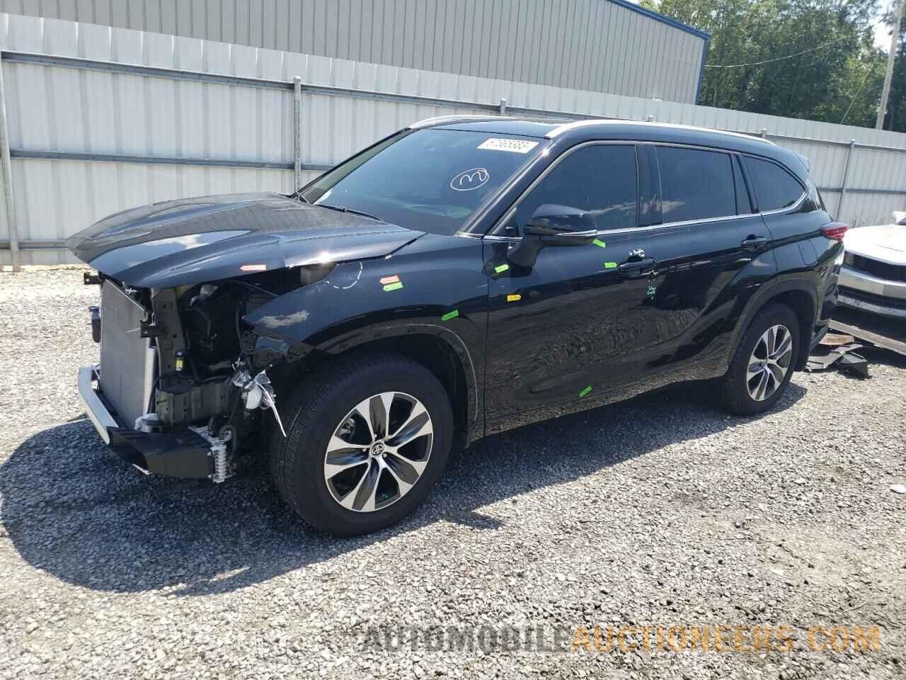 5TDGZRBH3NS583034 TOYOTA HIGHLANDER 2022