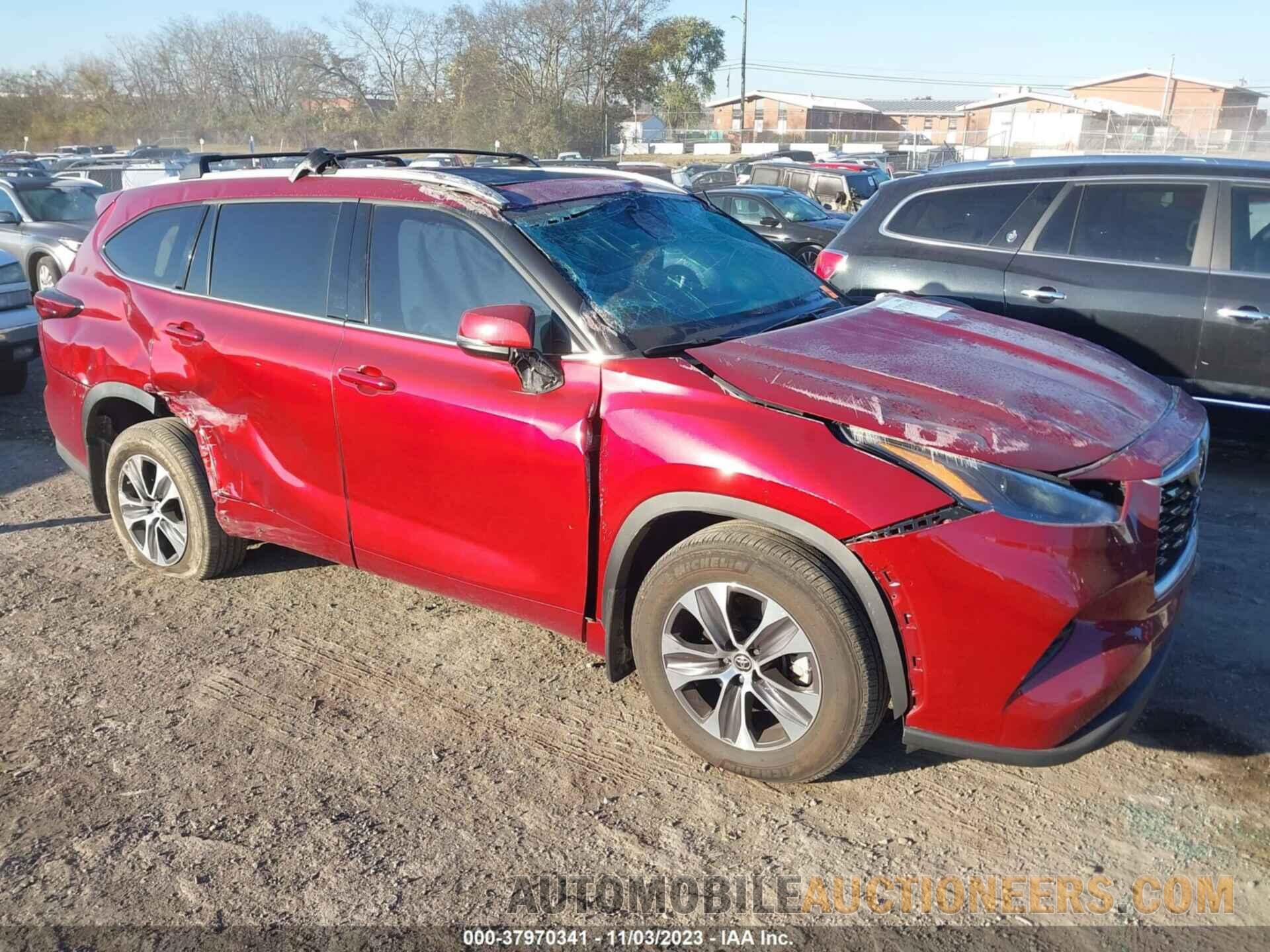 5TDGZRBH3NS596382 TOYOTA HIGHLANDER 2022