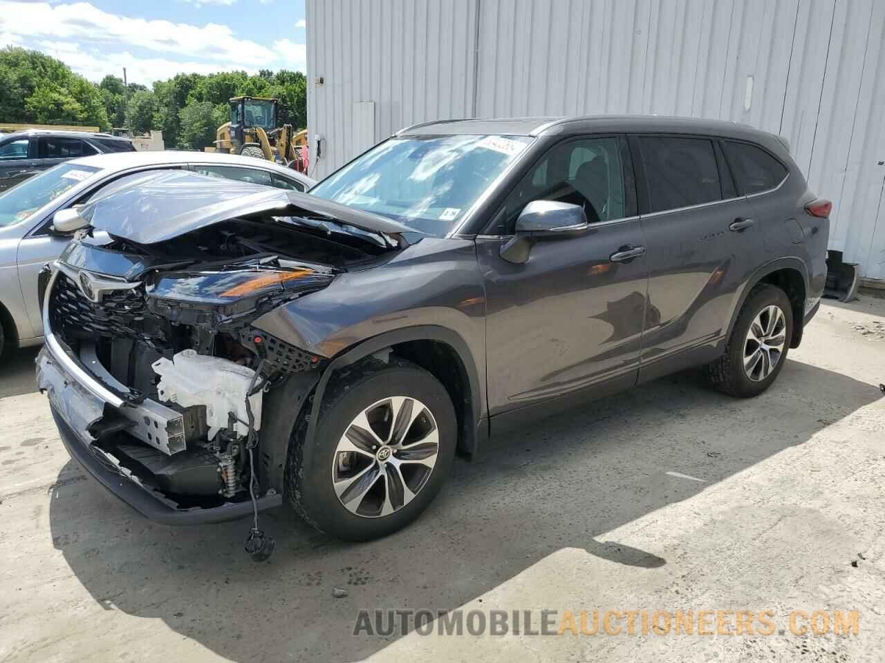 5TDGZRBH4MS104408 TOYOTA HIGHLANDER 2021