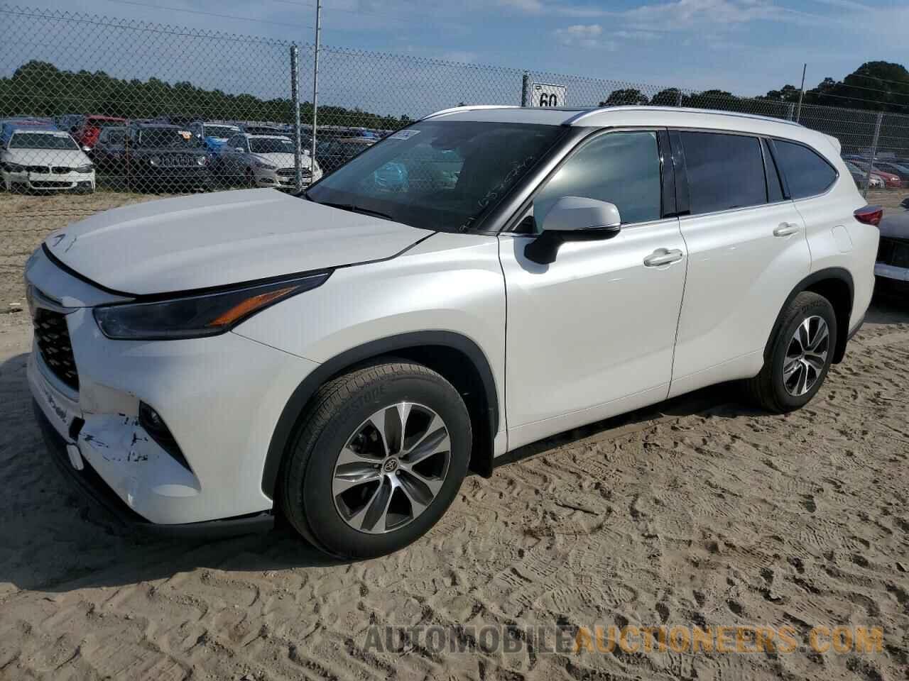 5TDGZRBH4MS109737 TOYOTA HIGHLANDER 2021