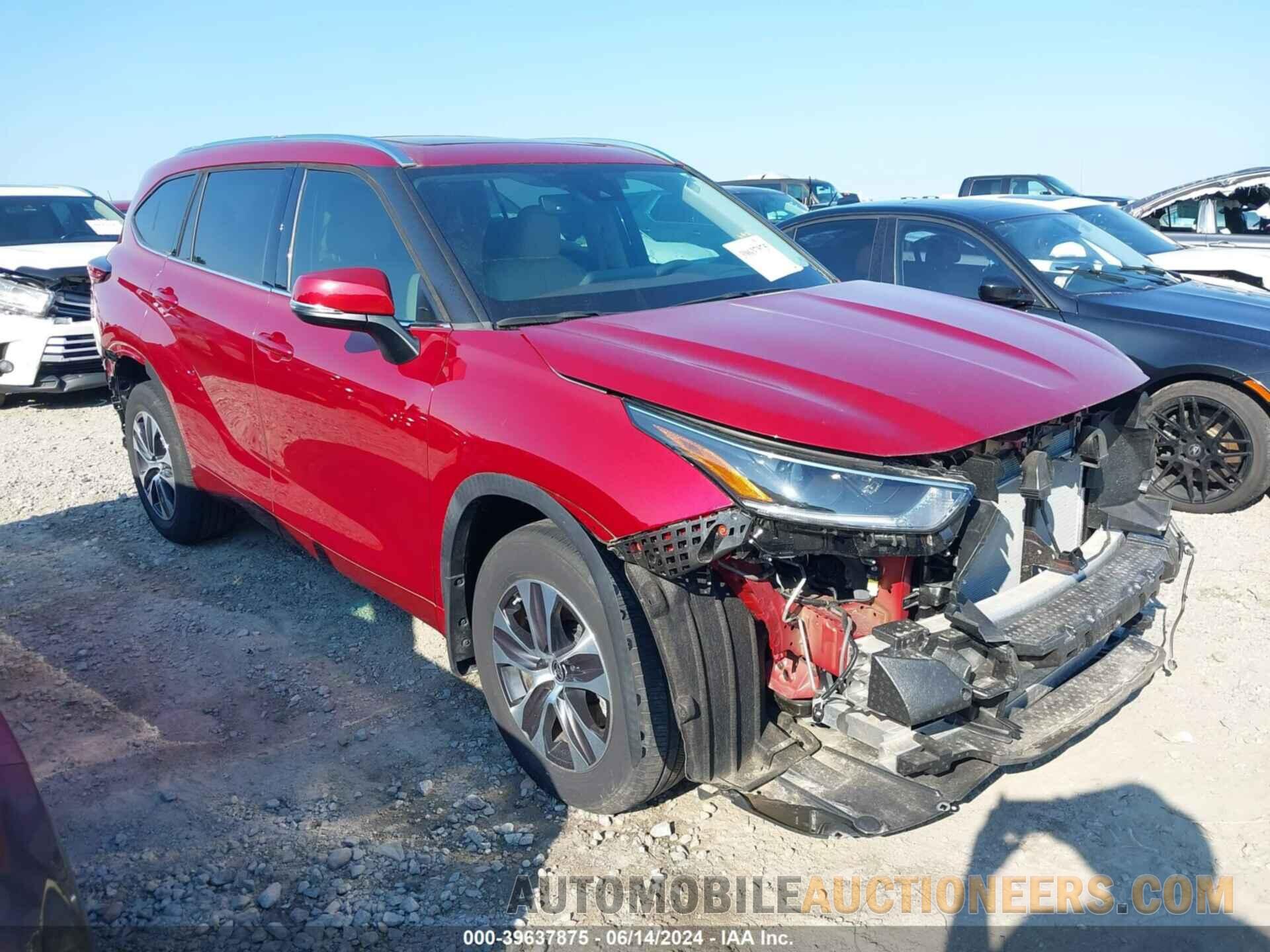 5TDGZRBH4MS138476 TOYOTA HIGHLANDER 2021