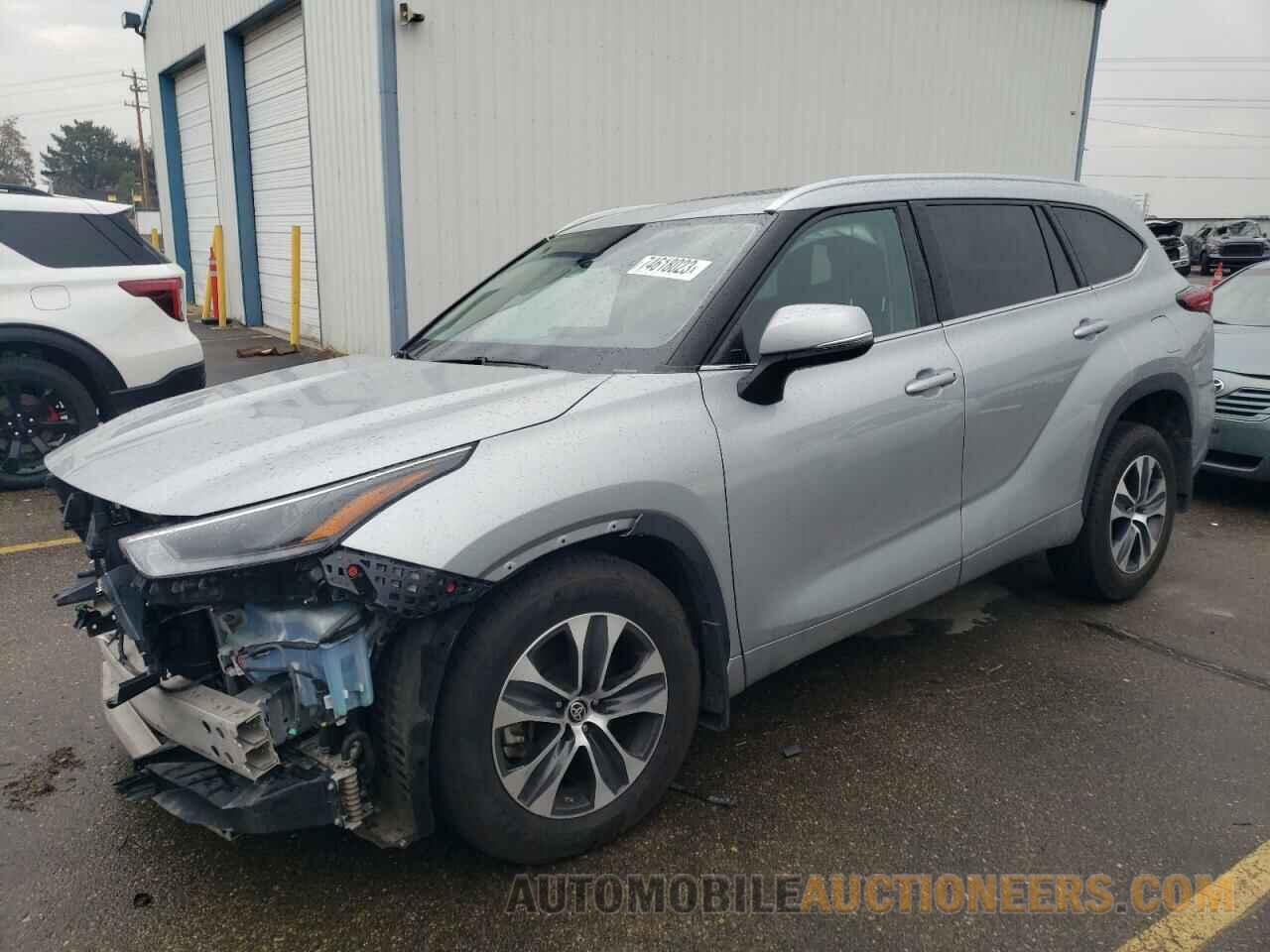 5TDGZRBH4MS525688 TOYOTA HIGHLANDER 2021