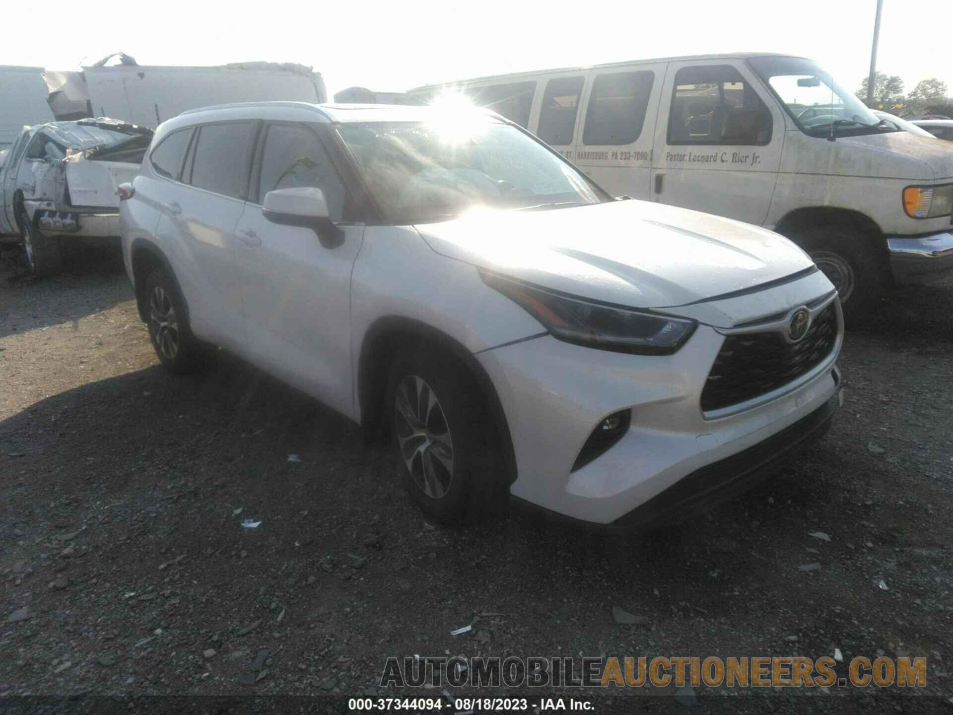 5TDGZRBH5MS117135 TOYOTA HIGHLANDER 2021