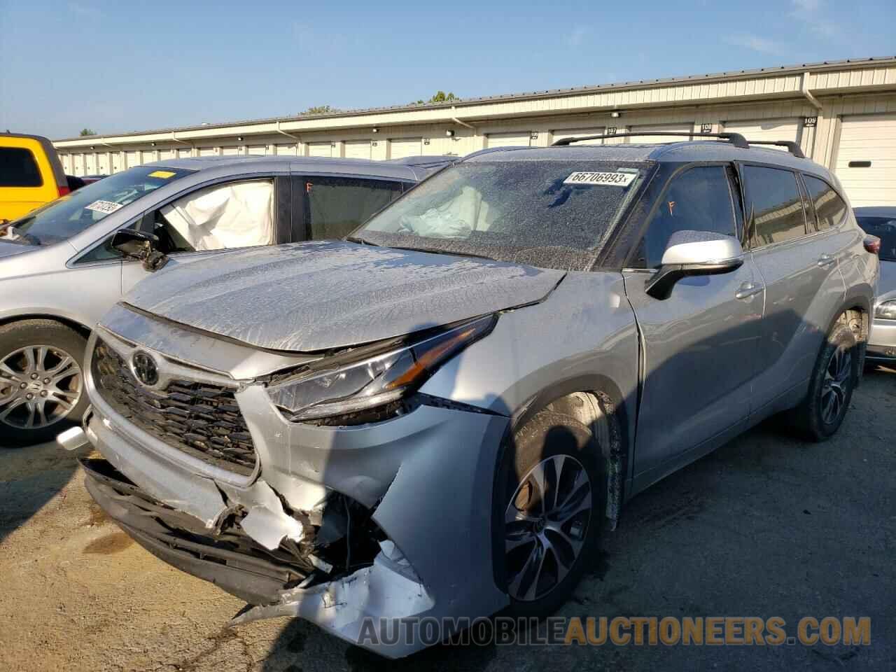 5TDGZRBH5MS532584 TOYOTA HIGHLANDER 2021