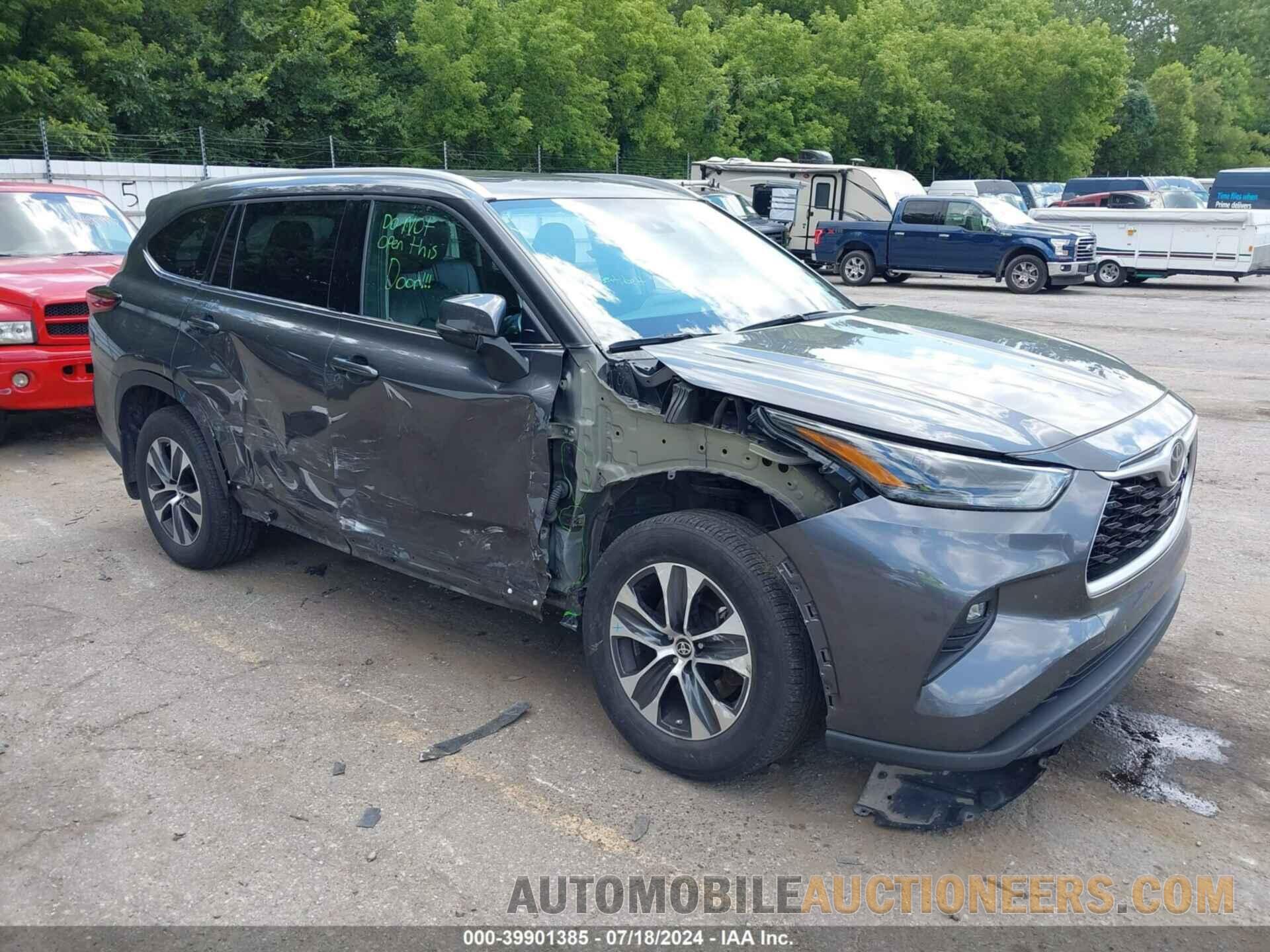 5TDGZRBH5NS186764 TOYOTA HIGHLANDER 2022