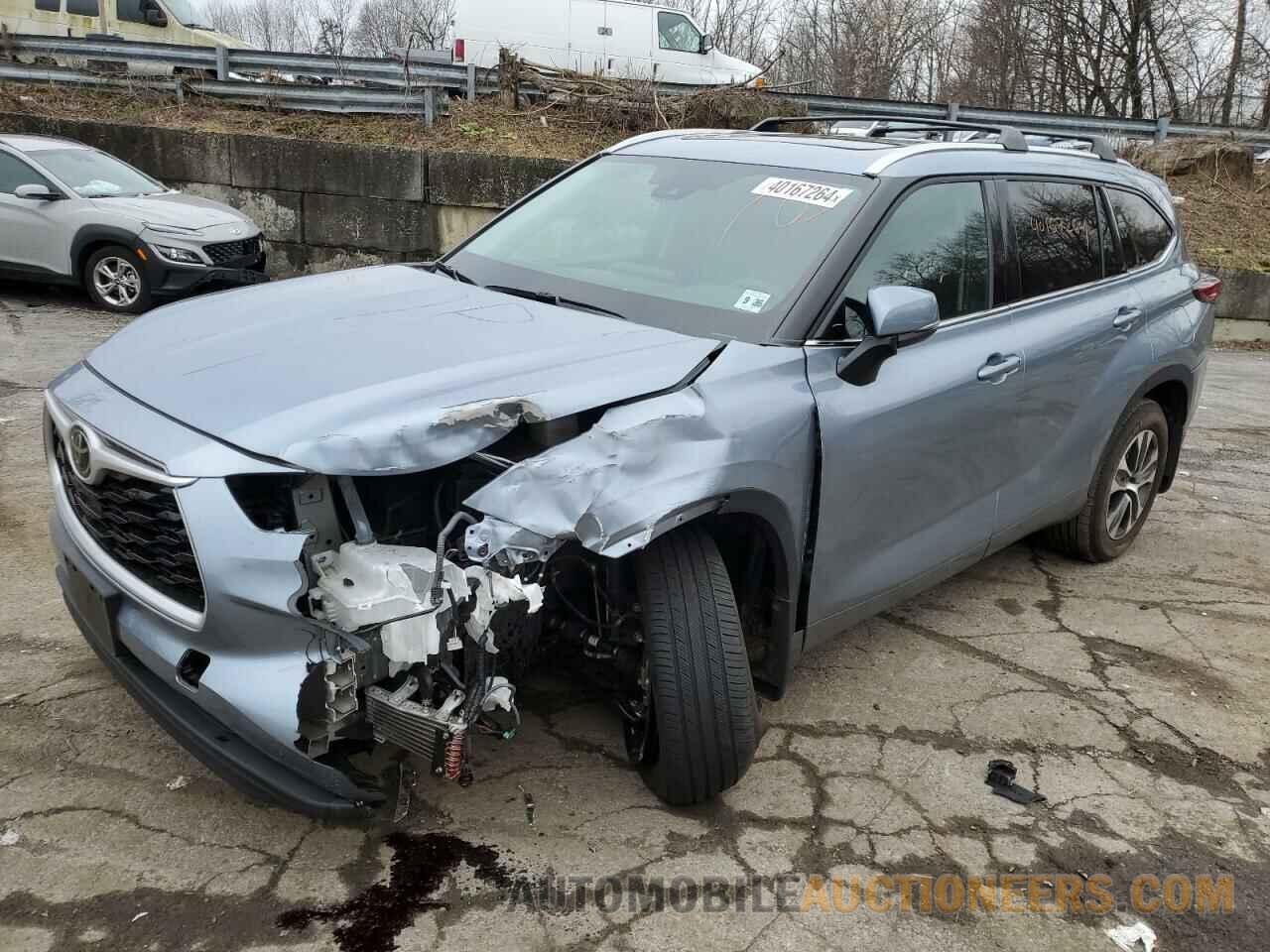 5TDGZRBH6MS153223 TOYOTA HIGHLANDER 2021