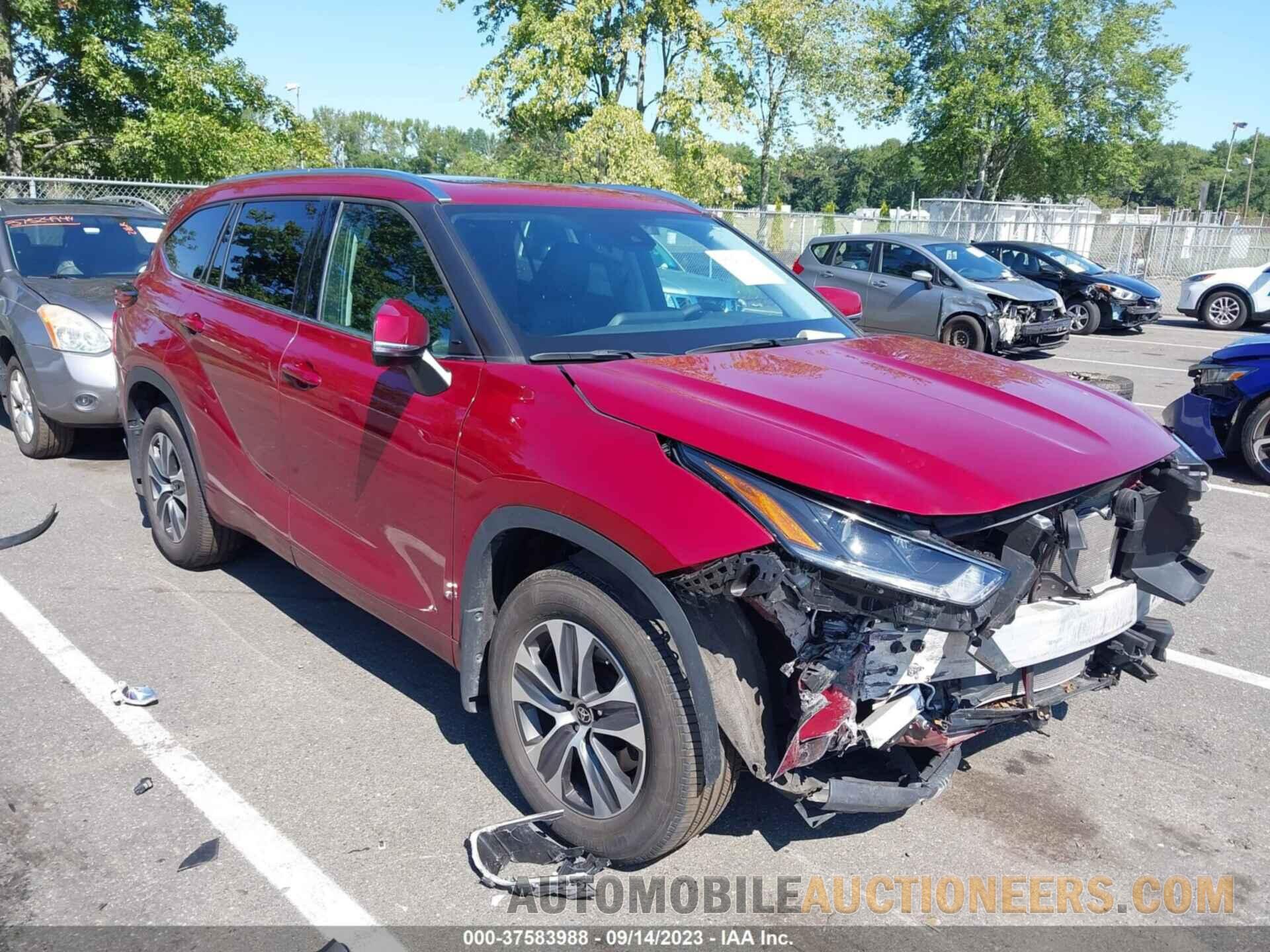 5TDGZRBH6MS557333 TOYOTA HIGHLANDER 2021