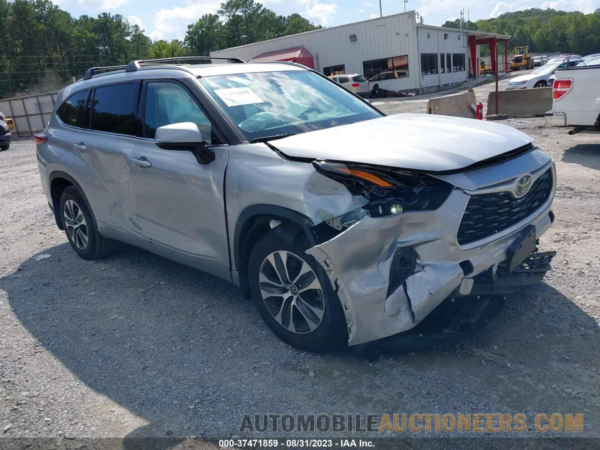 5TDGZRBH6NS565546 TOYOTA HIGHLANDER 2022