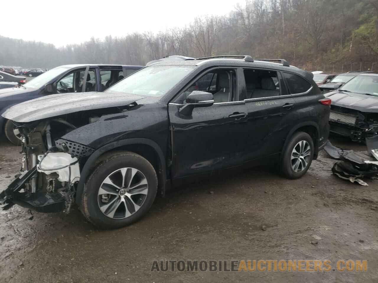 5TDGZRBH6NS573551 TOYOTA HIGHLANDER 2022