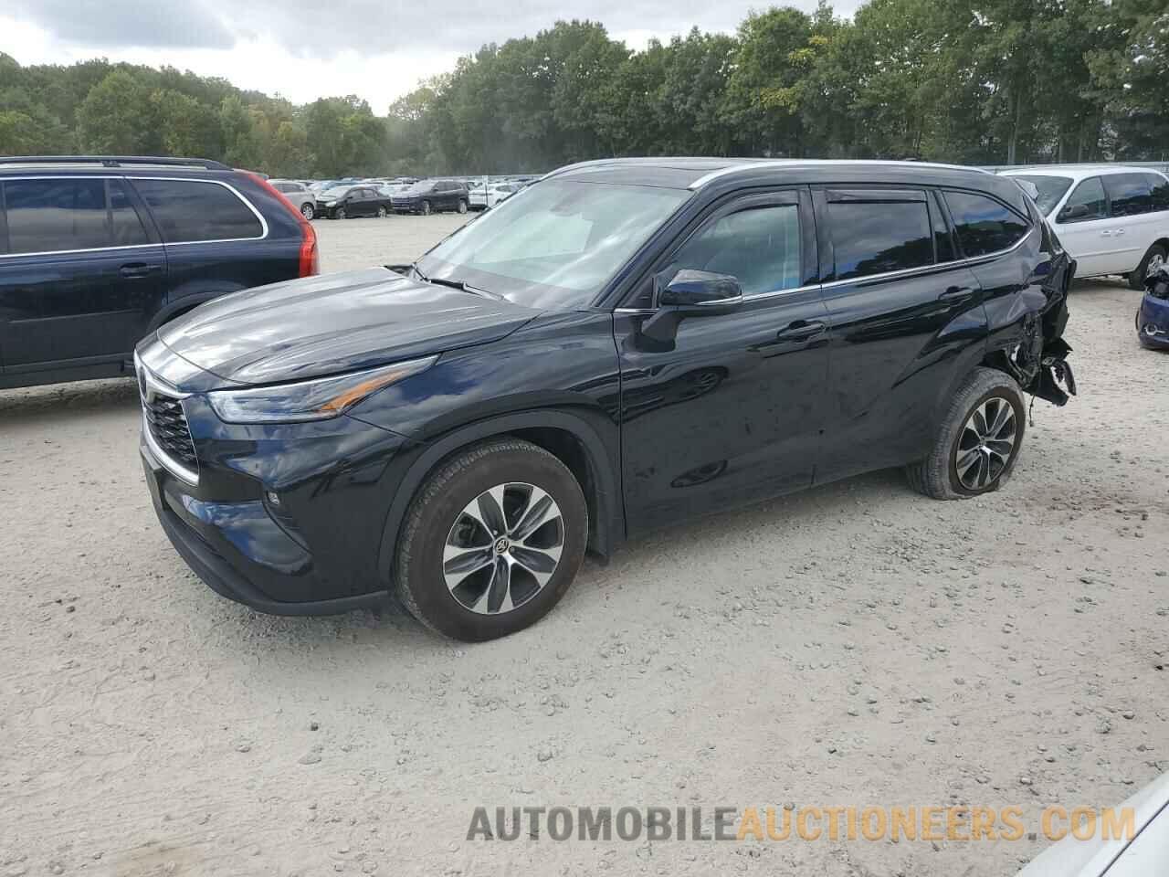 5TDGZRBH7MS124989 TOYOTA HIGHLANDER 2021