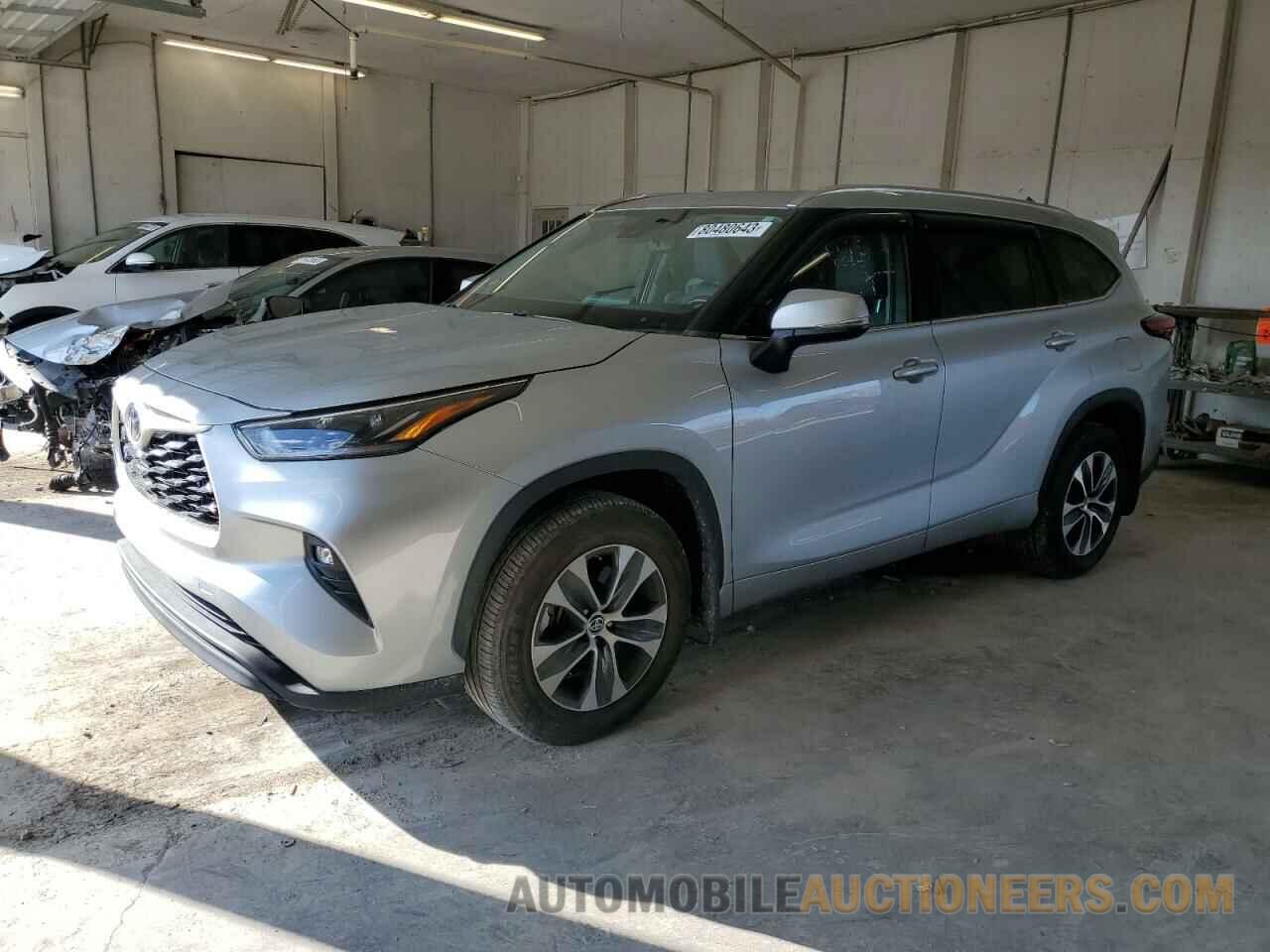 5TDGZRBH7MS529847 TOYOTA HIGHLANDER 2021