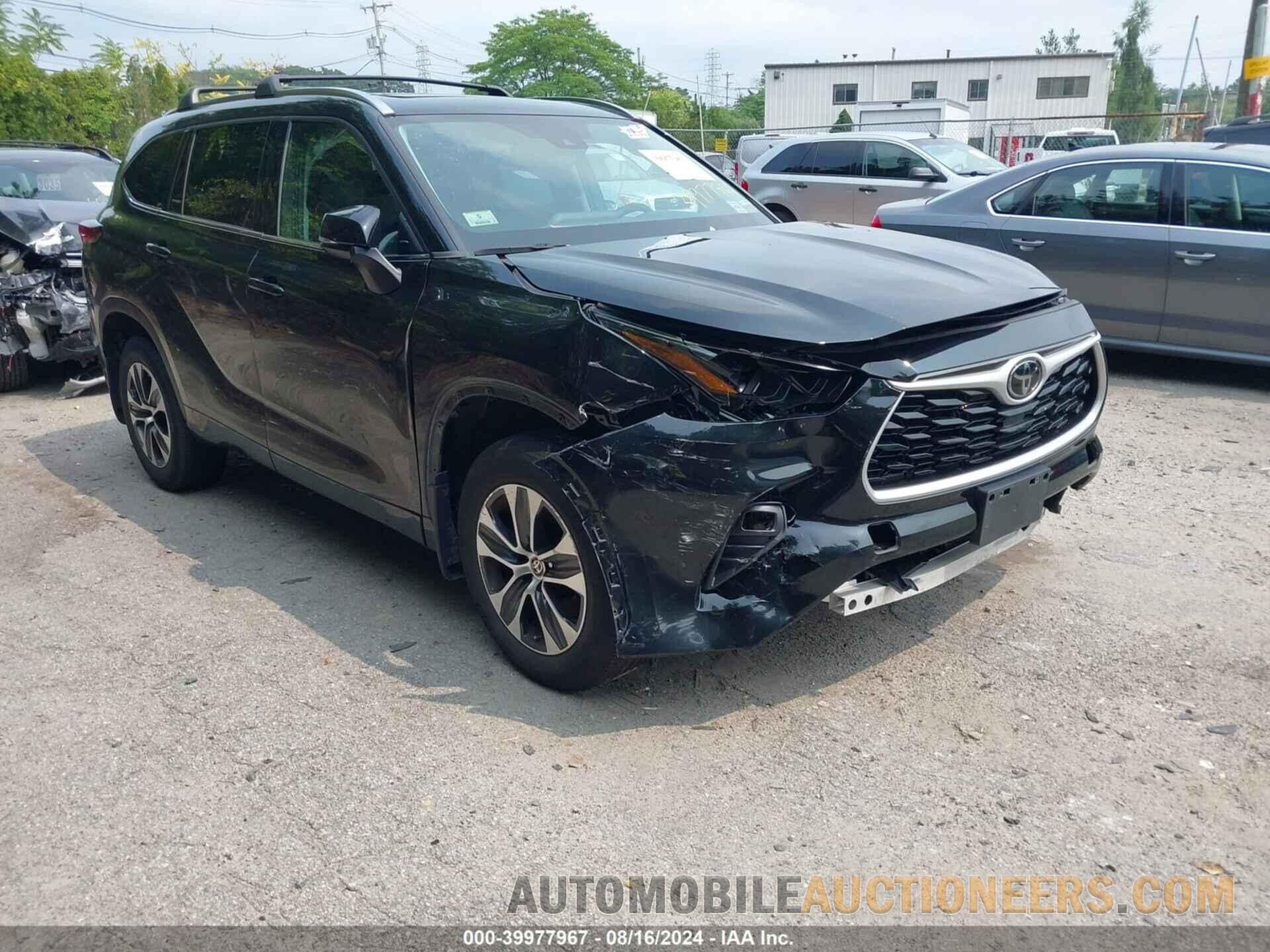 5TDGZRBH7MS532120 TOYOTA HIGHLANDER 2021