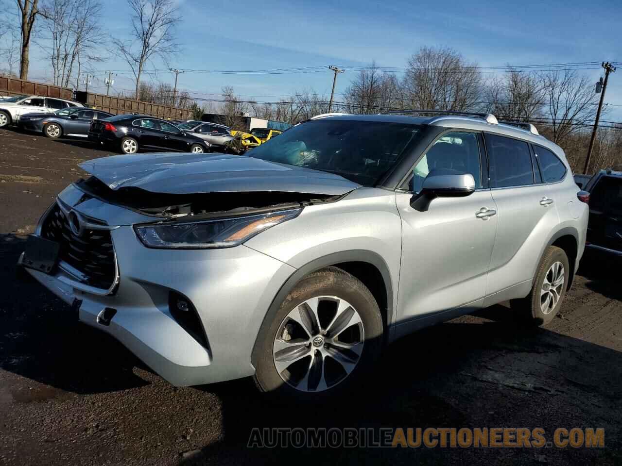 5TDGZRBH7MS557762 TOYOTA HIGHLANDER 2021