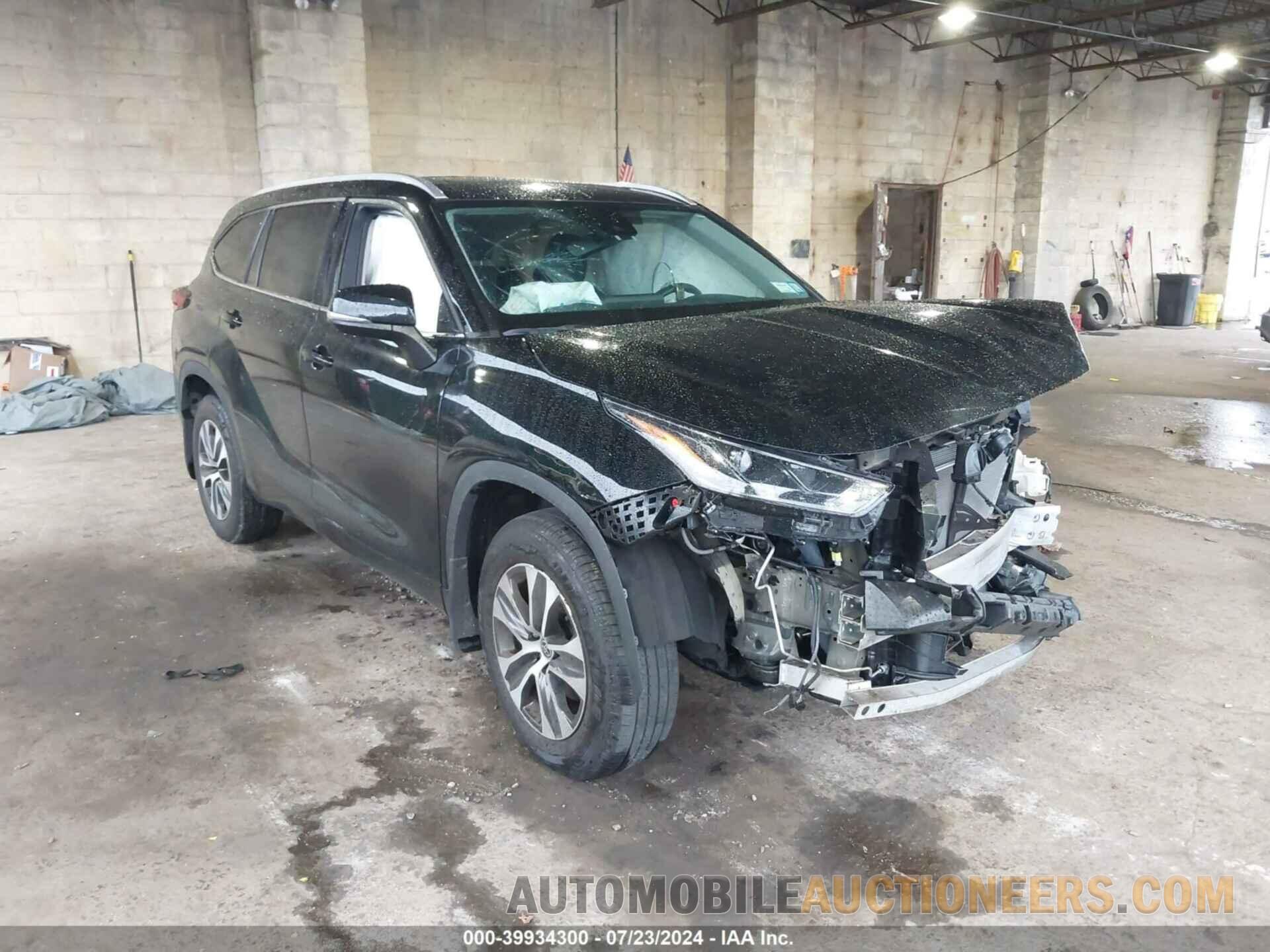 5TDGZRBH7NS193425 TOYOTA HIGHLANDER 2022