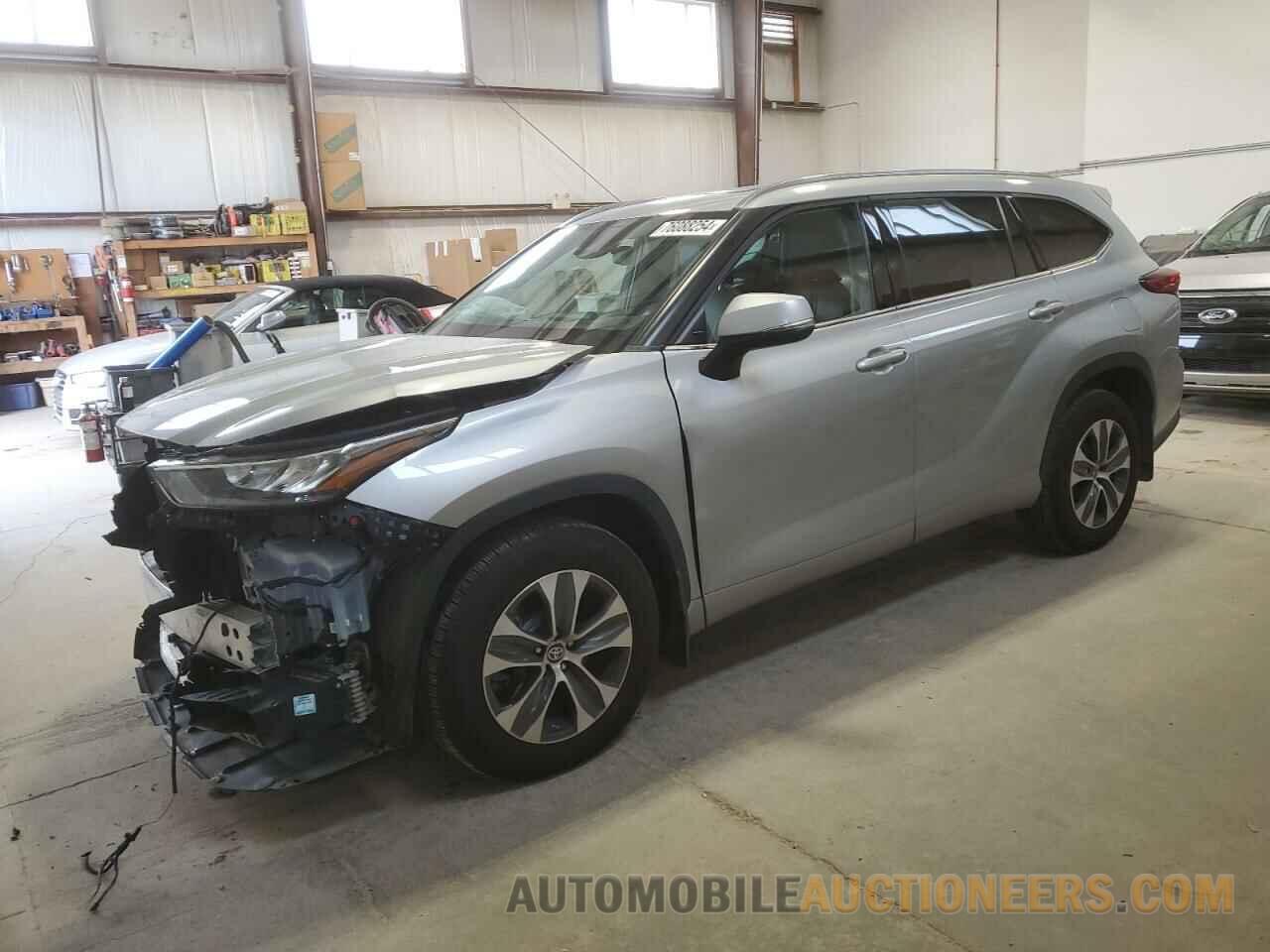 5TDGZRBH8LS004925 TOYOTA HIGHLANDER 2020